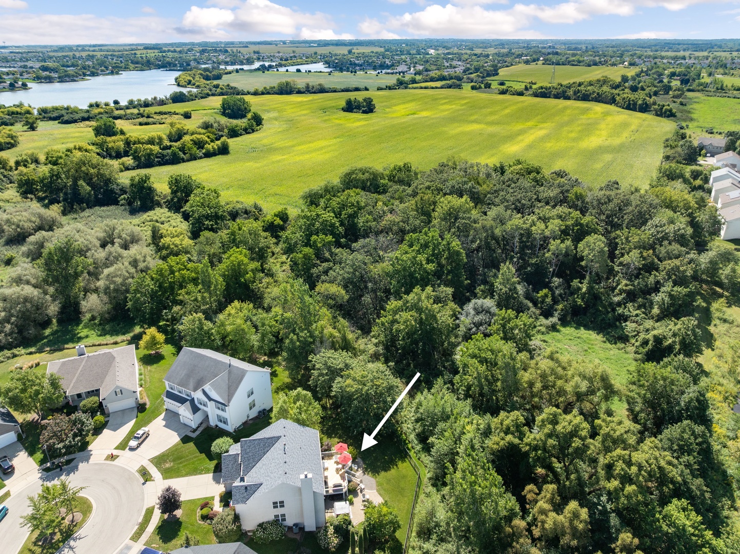 Round Lake, Illinois, 60073, United States, 4 Bedrooms Bedrooms, ,3 BathroomsBathrooms,Residential,For Sale,1938546