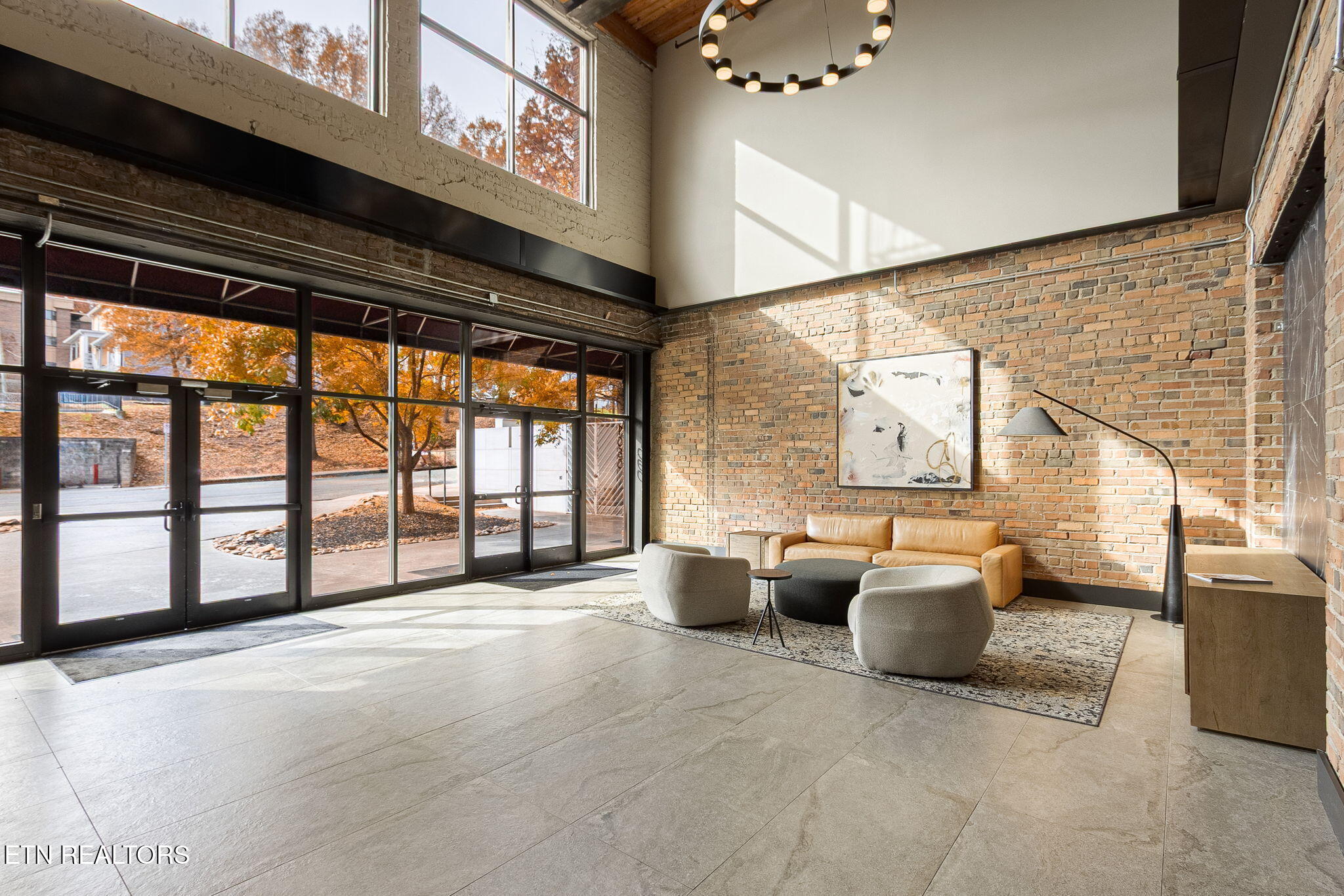 Knoxville, Tennessee, 37916, United States, 1 Bedroom Bedrooms, ,1 BathroomBathrooms,Residential,For Sale,1995398