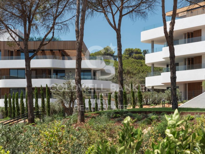 Sotogrande, Andalusia, ES, 2 Bedrooms Bedrooms, ,2 BathroomsBathrooms,Residential,For Sale,1713192