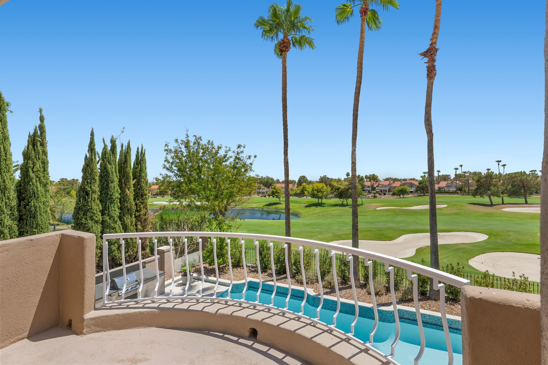  Golf Front Luxury in Guard-Gated Spanish Trail - 物件實景