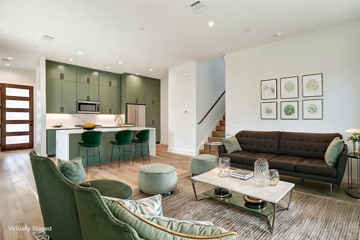 Austin, Texas, 78704, United States, 3 Bedrooms Bedrooms, ,3 BathroomsBathrooms,Residential,For Sale,1848739