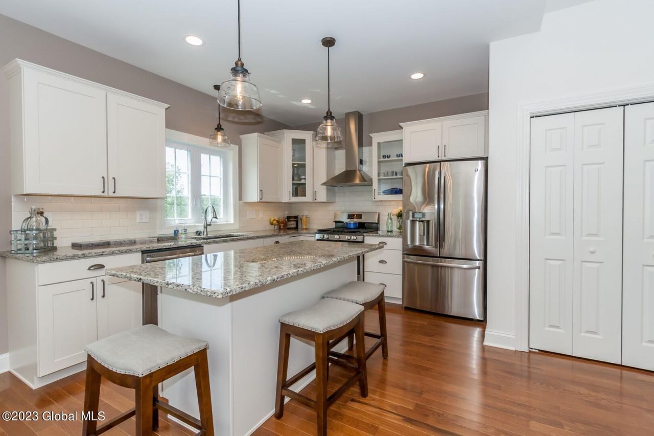 Saratoga Springs, New York, 12866, United States, 3 Bedrooms Bedrooms, ,3 BathroomsBathrooms,Residential,For Sale,1986306