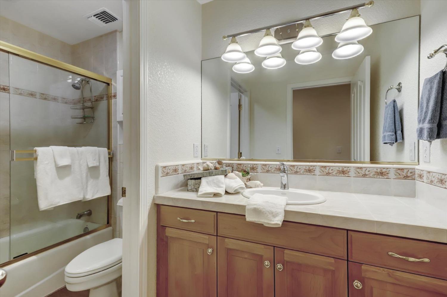 Grass Valley, California, 95945, United States, 4 Bedrooms Bedrooms, ,4 BathroomsBathrooms,Residential,For Sale,1986075