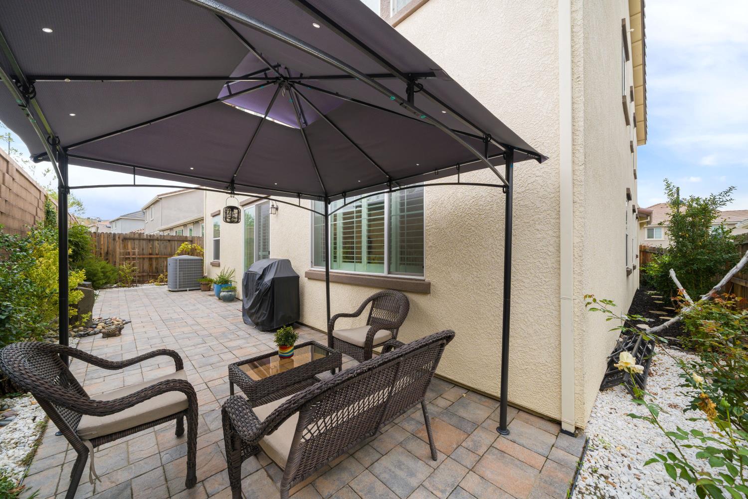 Folsom, California, 95630, United States, 5 Bedrooms Bedrooms, ,3 BathroomsBathrooms,Residential,For Sale,1997152