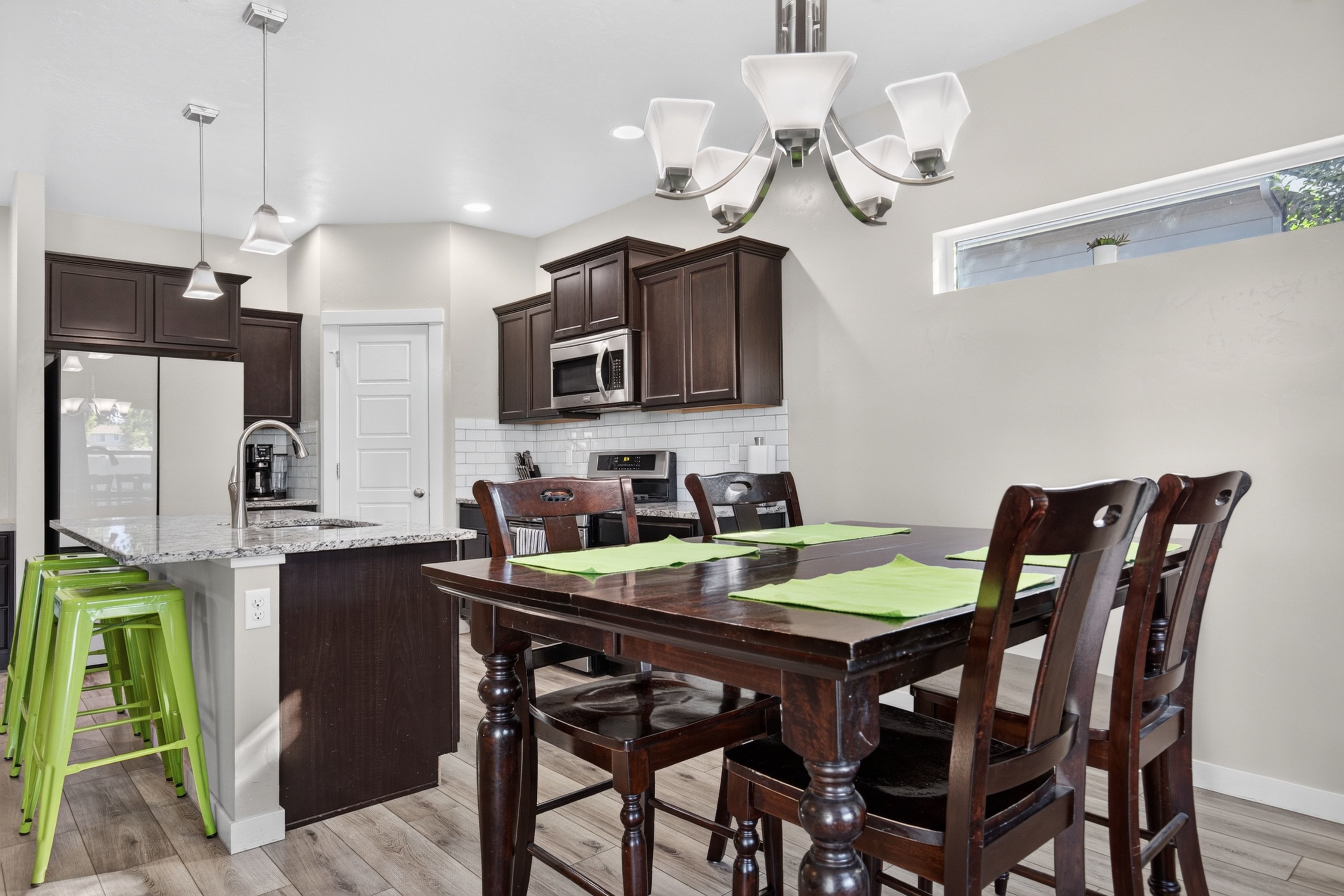  Single Level with Bonus Room and RV Parking in the Heart of SW Boise - 物件實景