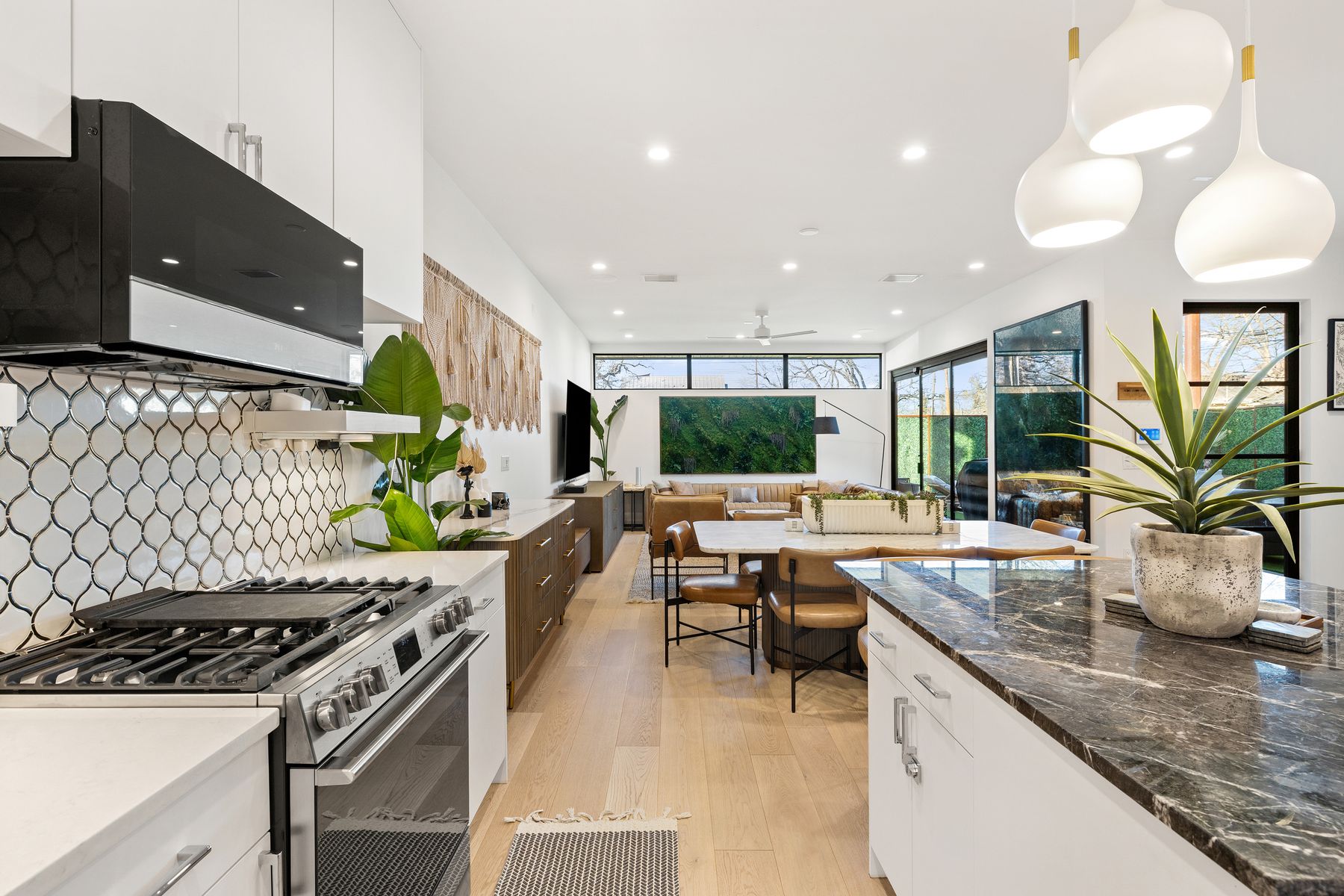  Resort-Style Living Tucked into East Austin - 物件實景