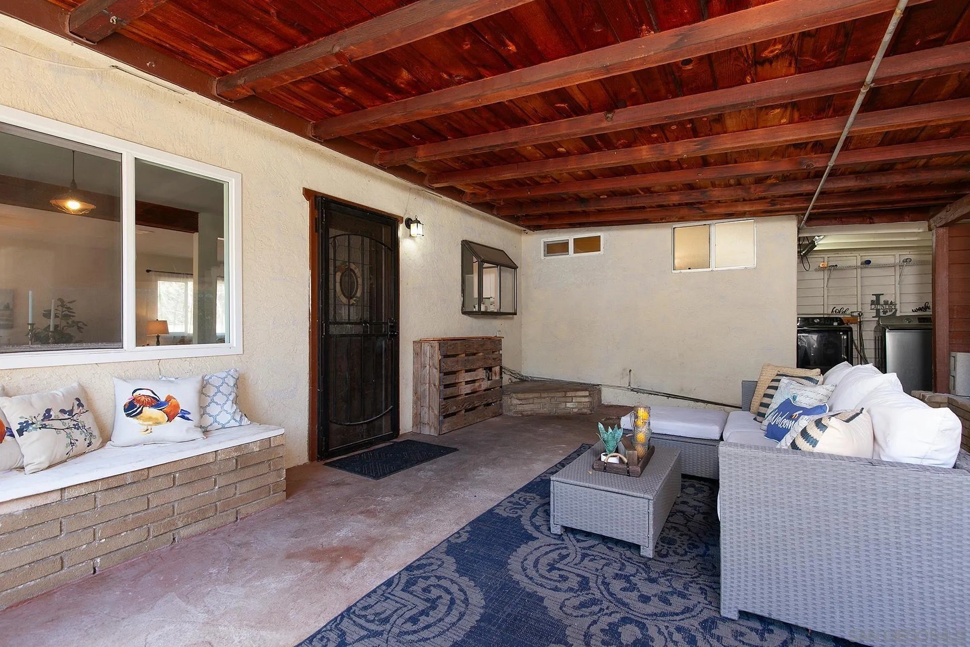 Alpine, California, 91901, United States, 3 Bedrooms Bedrooms, ,2 BathroomsBathrooms,Residential,For Sale,1990972