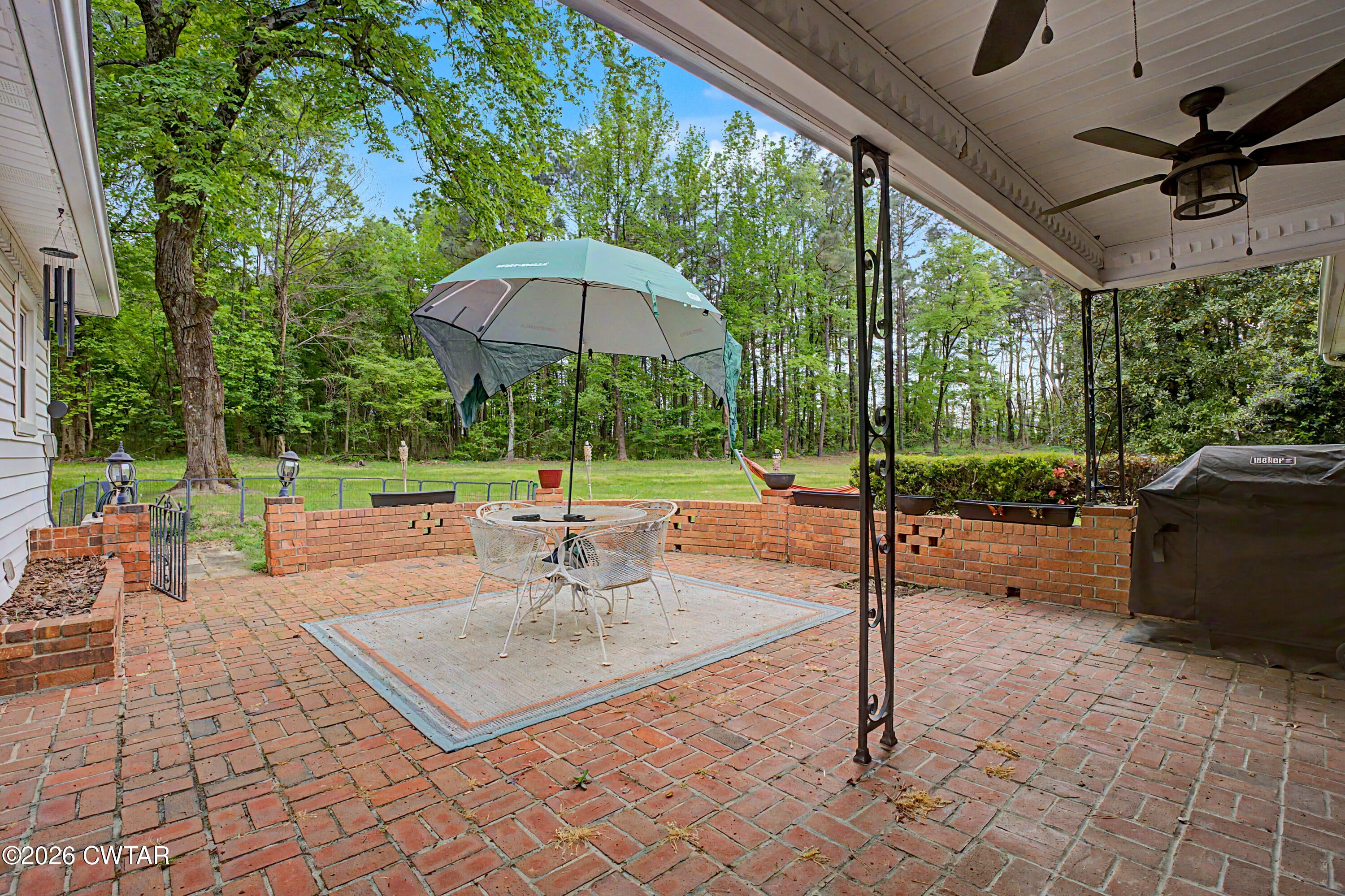 Manor Rd, Jackson, TN 38305