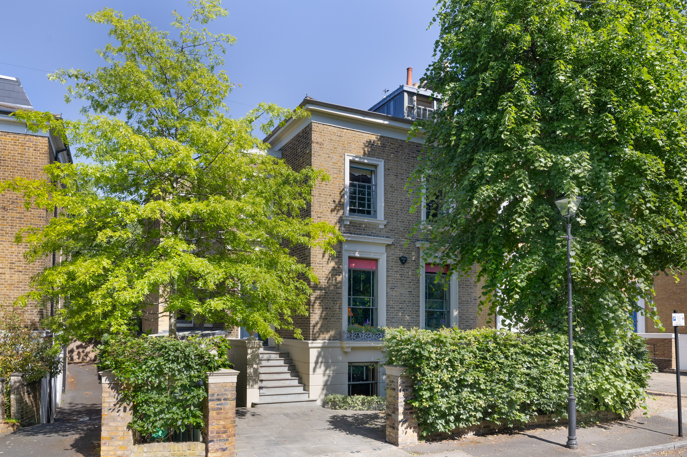  A Restored Regency-Style with Landscaped Gardens in Clapham - 物件實景