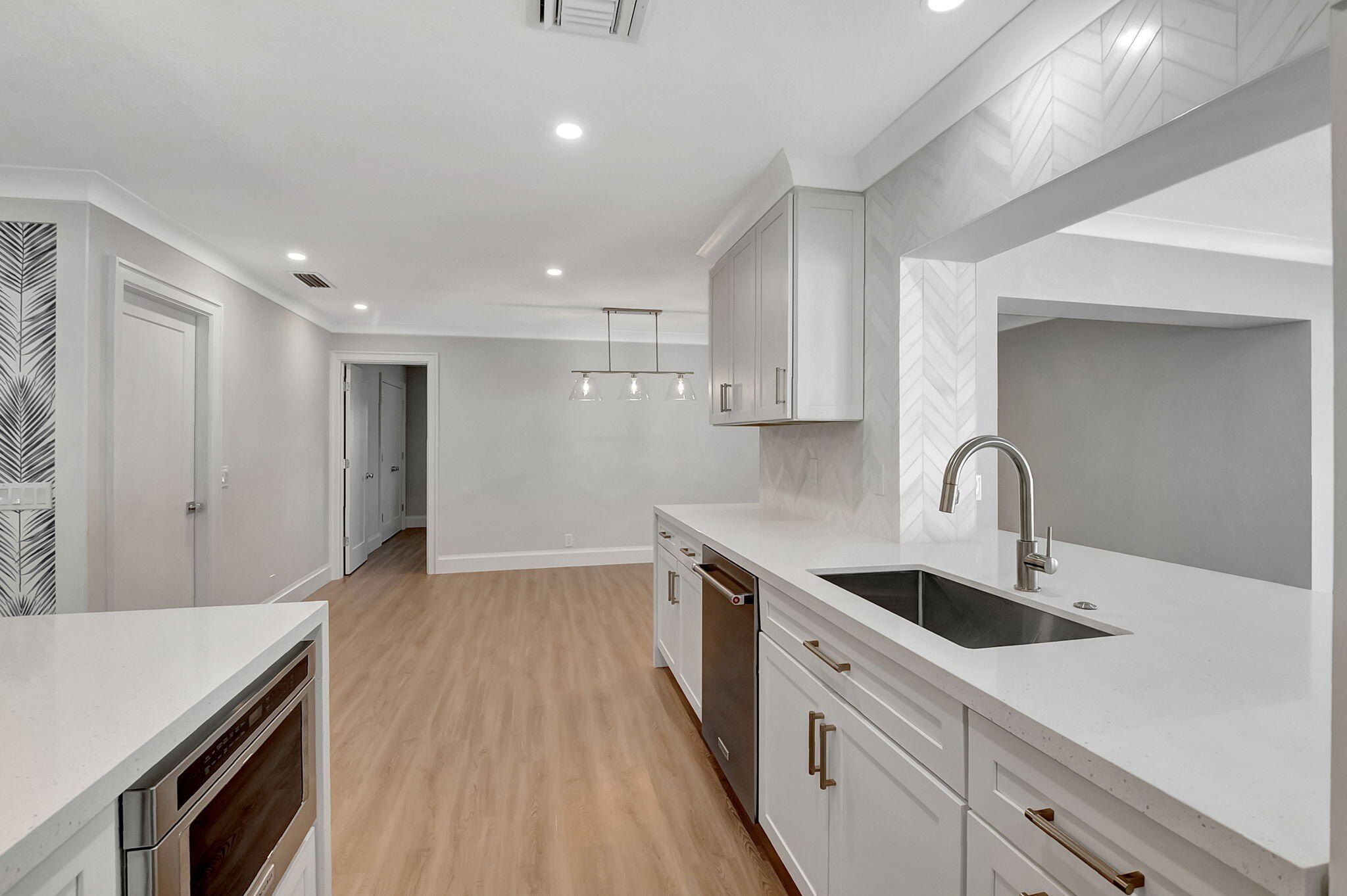 Boynton Beach, Florida, 33435, United States, 3 Bedrooms Bedrooms, ,2 BathroomsBathrooms,Residential,For Sale,1987392