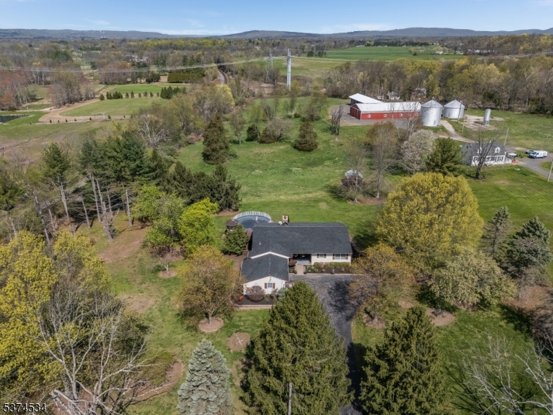 Readington Twp., New Jersey, 08853, United States, 3 Bedrooms Bedrooms, ,3 BathroomsBathrooms,Residential,For Sale,1903743