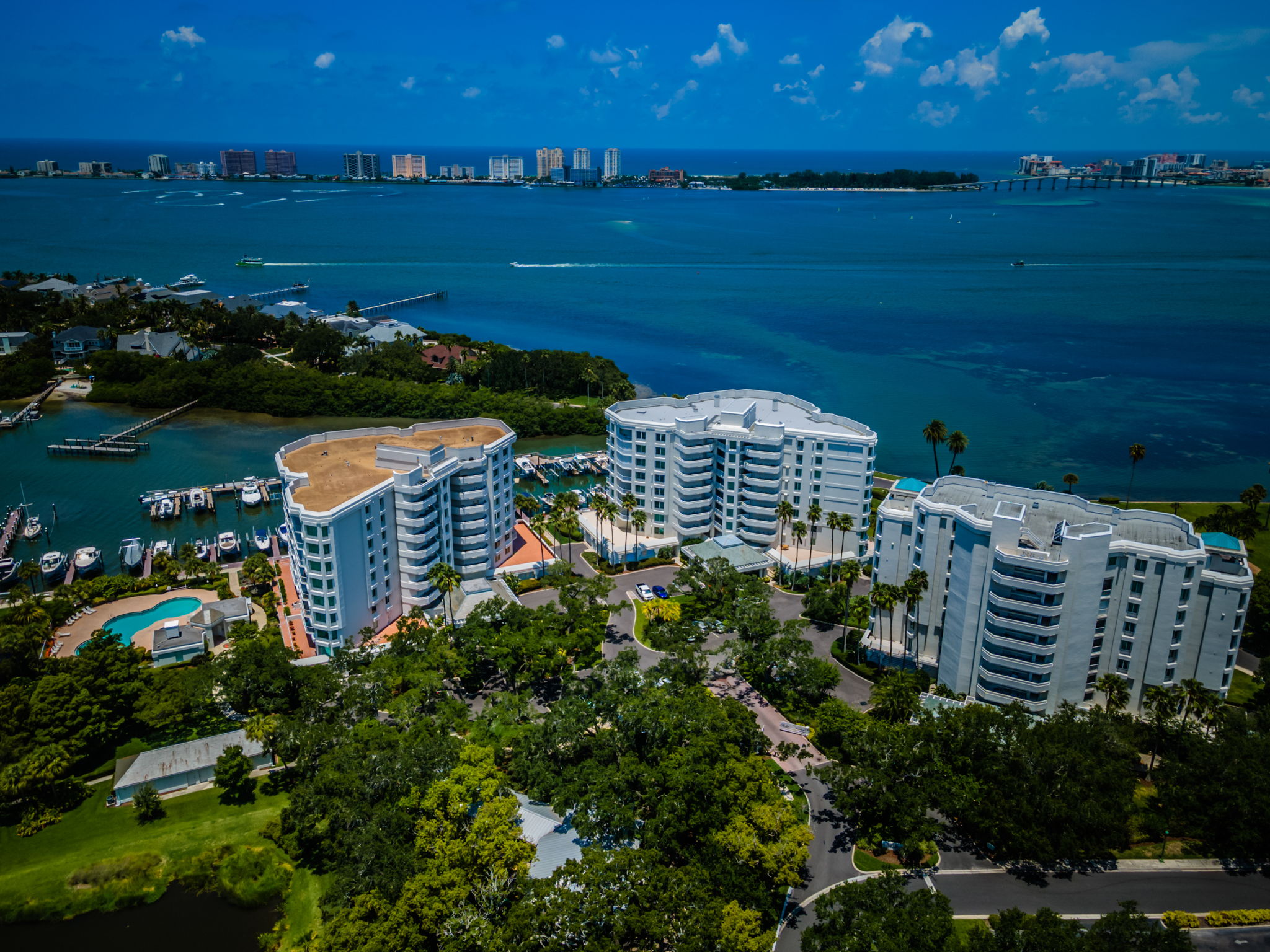 Belleair, Florida, 33756, United States, 2 Bedrooms Bedrooms, ,3 BathroomsBathrooms,Residential,For Sale,1979056