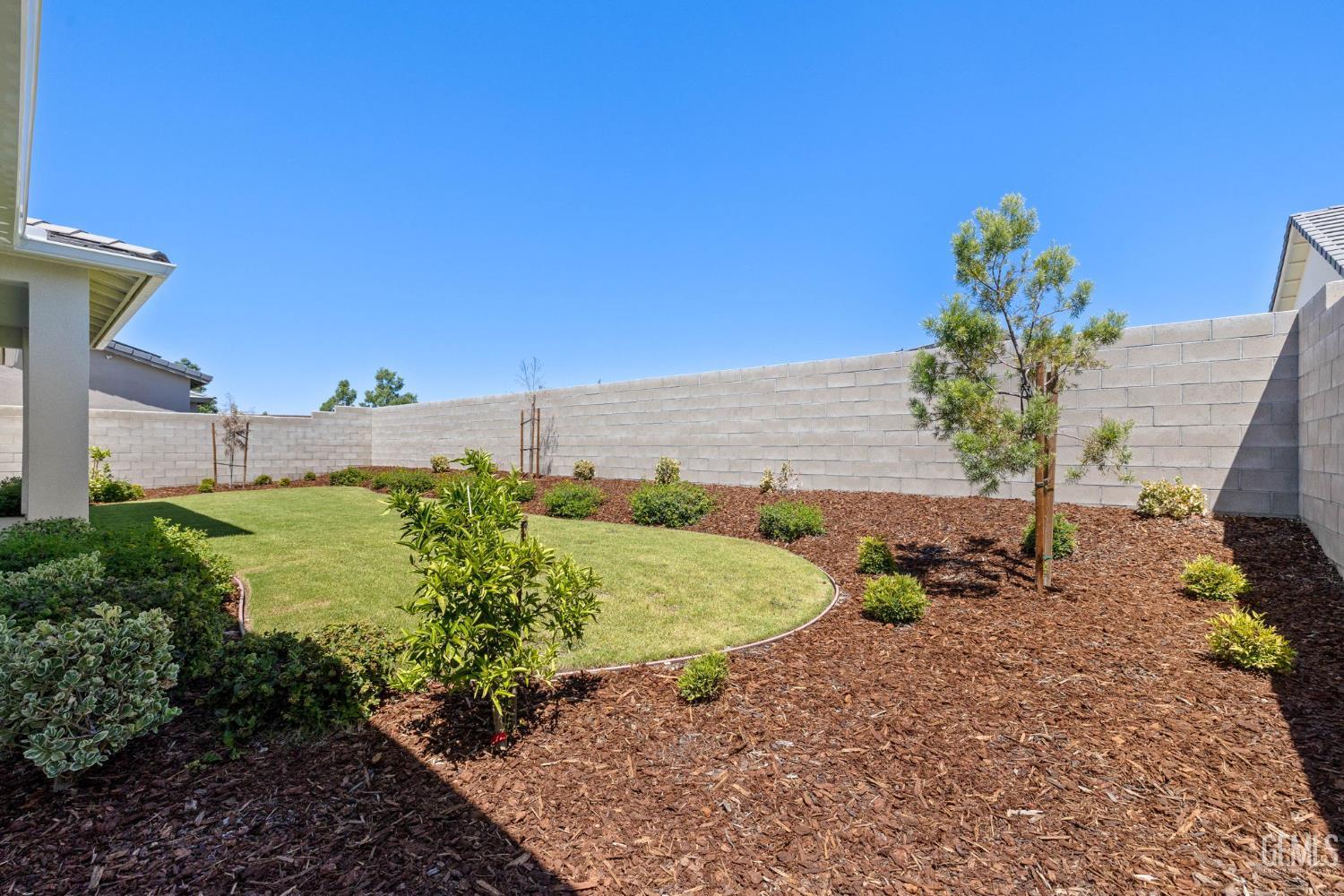 Bakersfield, California, 93311, United States, 5 Bedrooms Bedrooms, ,3 BathroomsBathrooms,Residential,For Sale,1908914