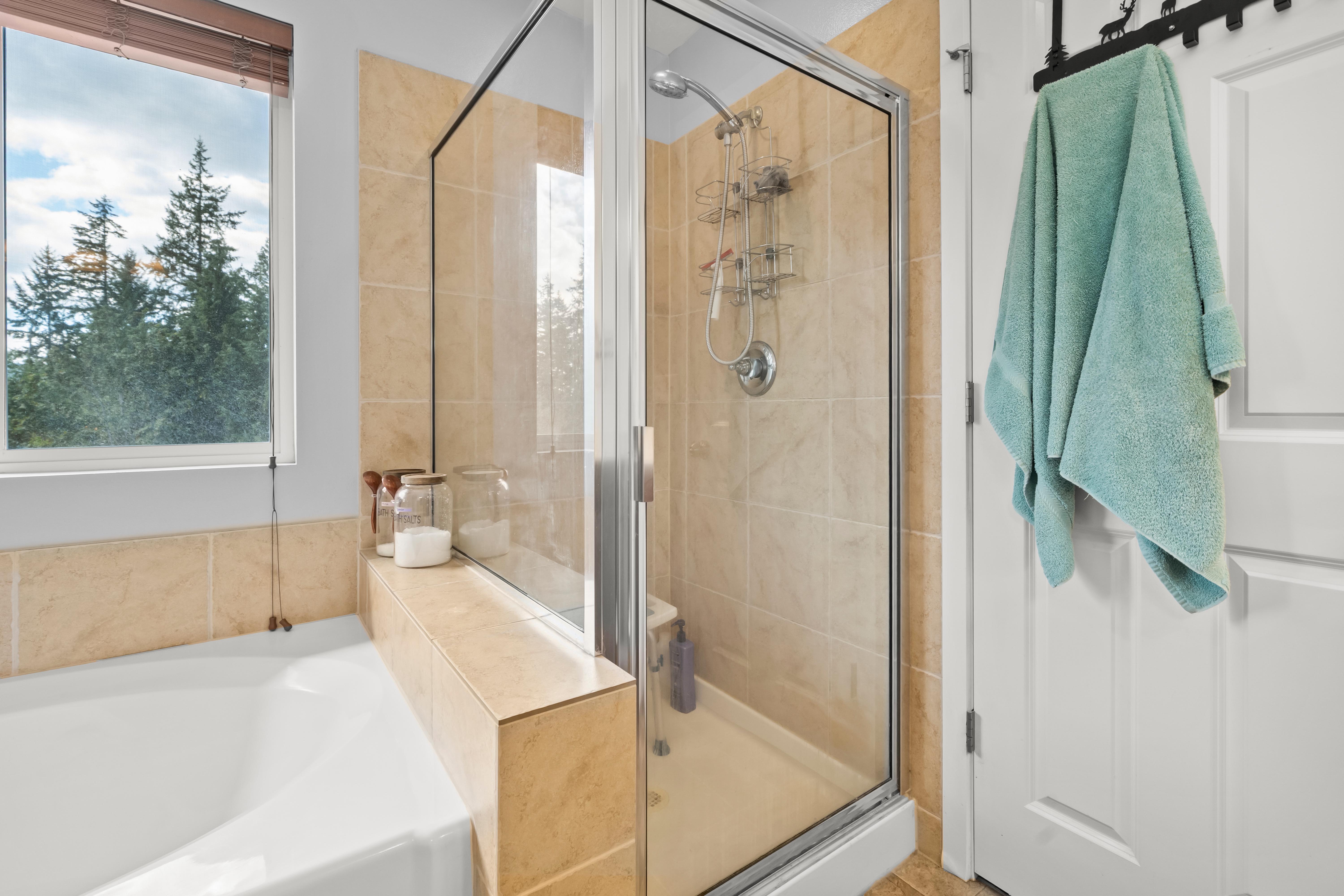  4280 Novak Dr S W - 物件實景