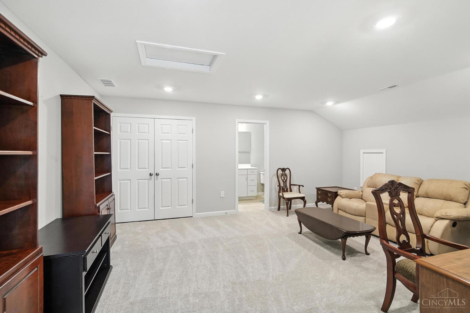 Liberty Twp, Ohio, 45011, United States, 3 Bedrooms Bedrooms, ,3 BathroomsBathrooms,Residential,For Sale,1874656