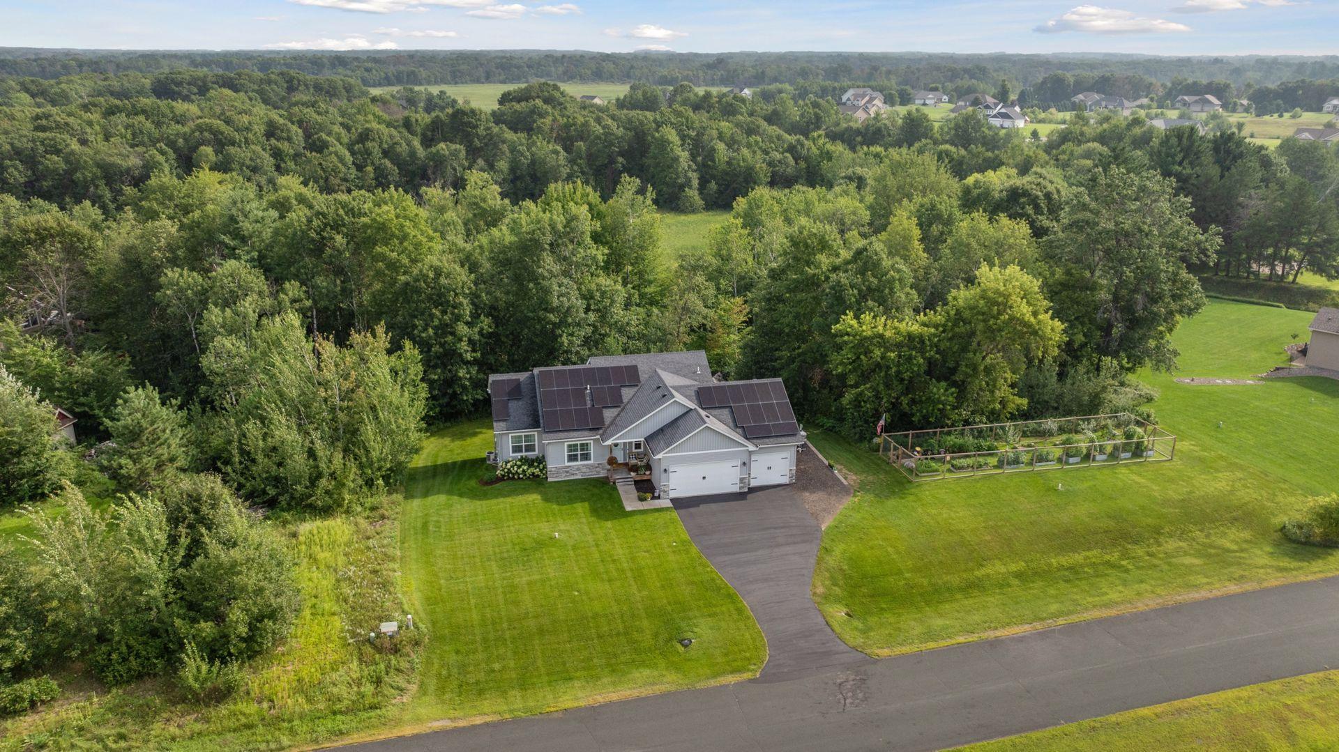 Saint Francis, Minnesota, 55070, United States, 5 Bedrooms Bedrooms, ,3 BathroomsBathrooms,Residential,For Sale,2005376