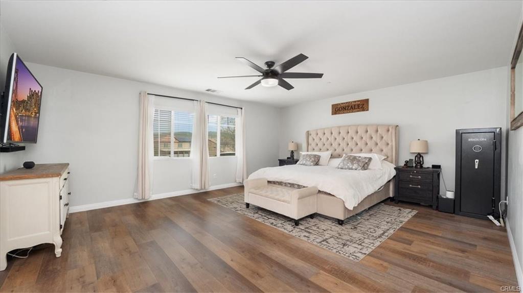 Downtown San Bernard, California, 92407, United States, 6 Bedrooms Bedrooms, ,4 BathroomsBathrooms,Residential,For Sale,1977096