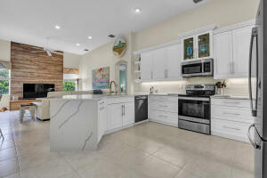 Boynton Beach, Florida, 33437, United States, 3 Bedrooms Bedrooms, ,2 BathroomsBathrooms,Residential,For Sale,1984262