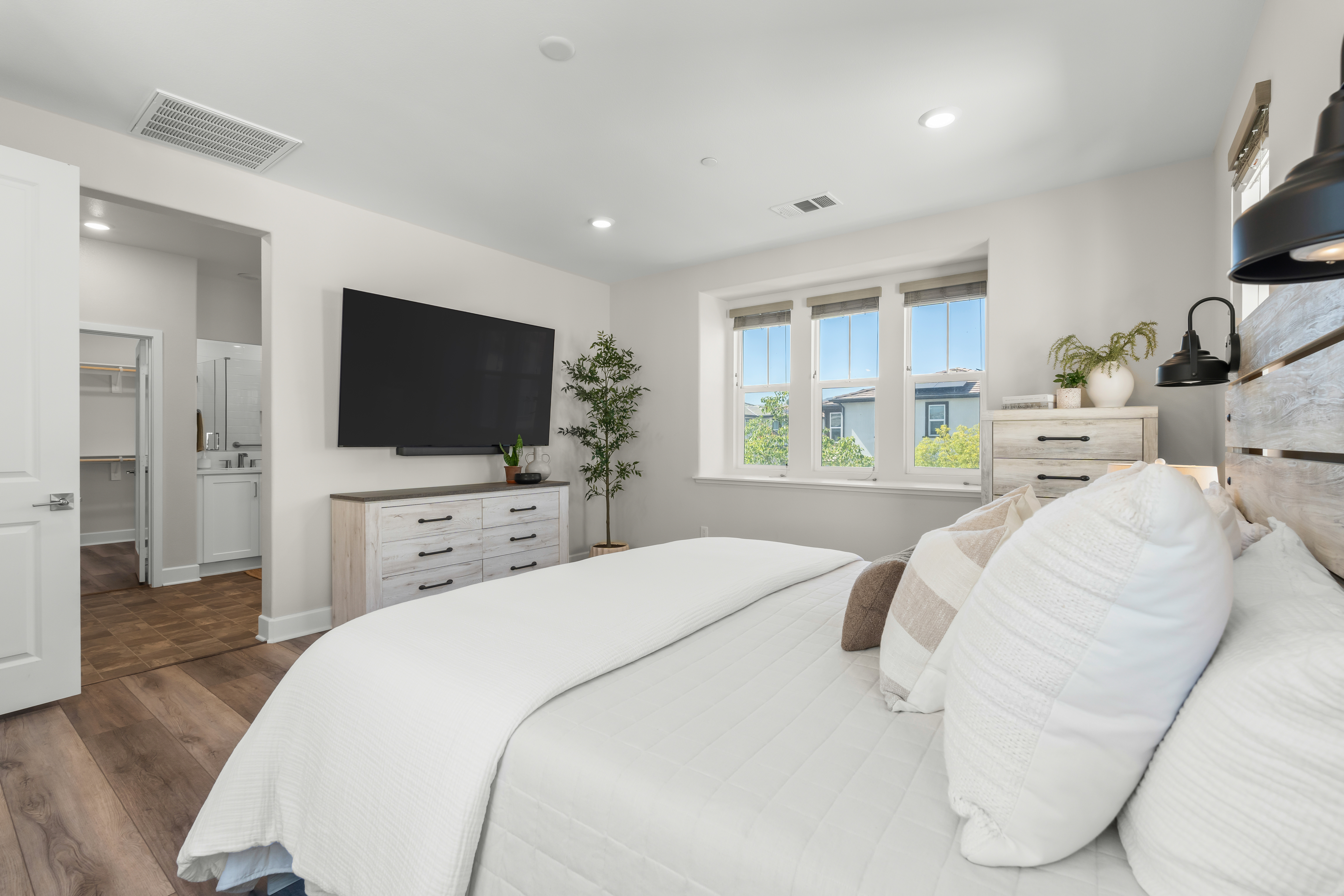  3068 Harrison Lane, Simi Valley, CA 93065 - 物件實景