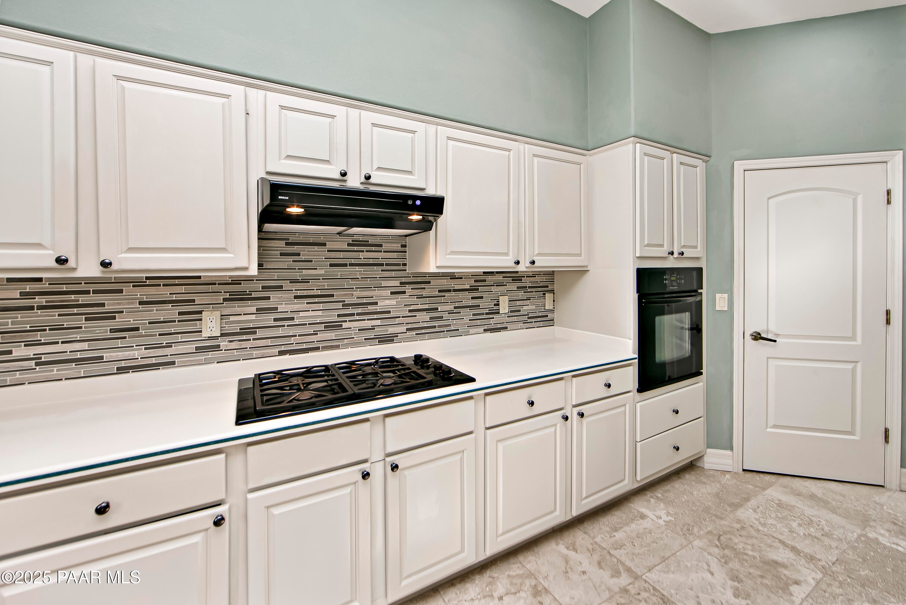 Prescott, Arizona, 86303, United States, 2 Bedrooms Bedrooms, ,2 BathroomsBathrooms,Residential,For Sale,1988042