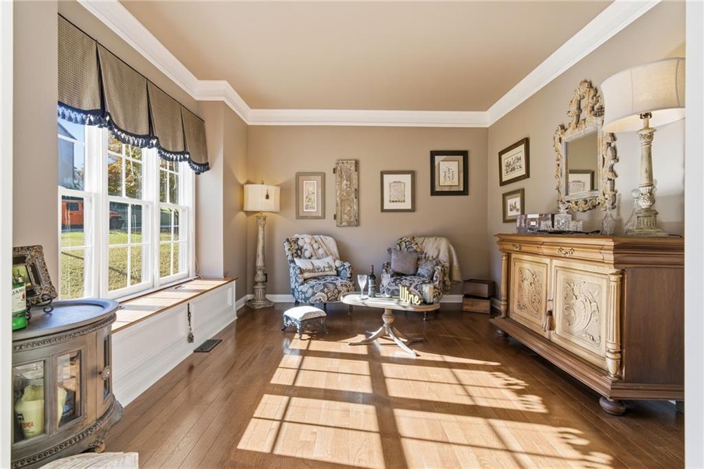 Buford, Georgia, 30518, United States, 5 Bedrooms Bedrooms, ,4 BathroomsBathrooms,Residential,For Sale,1987434