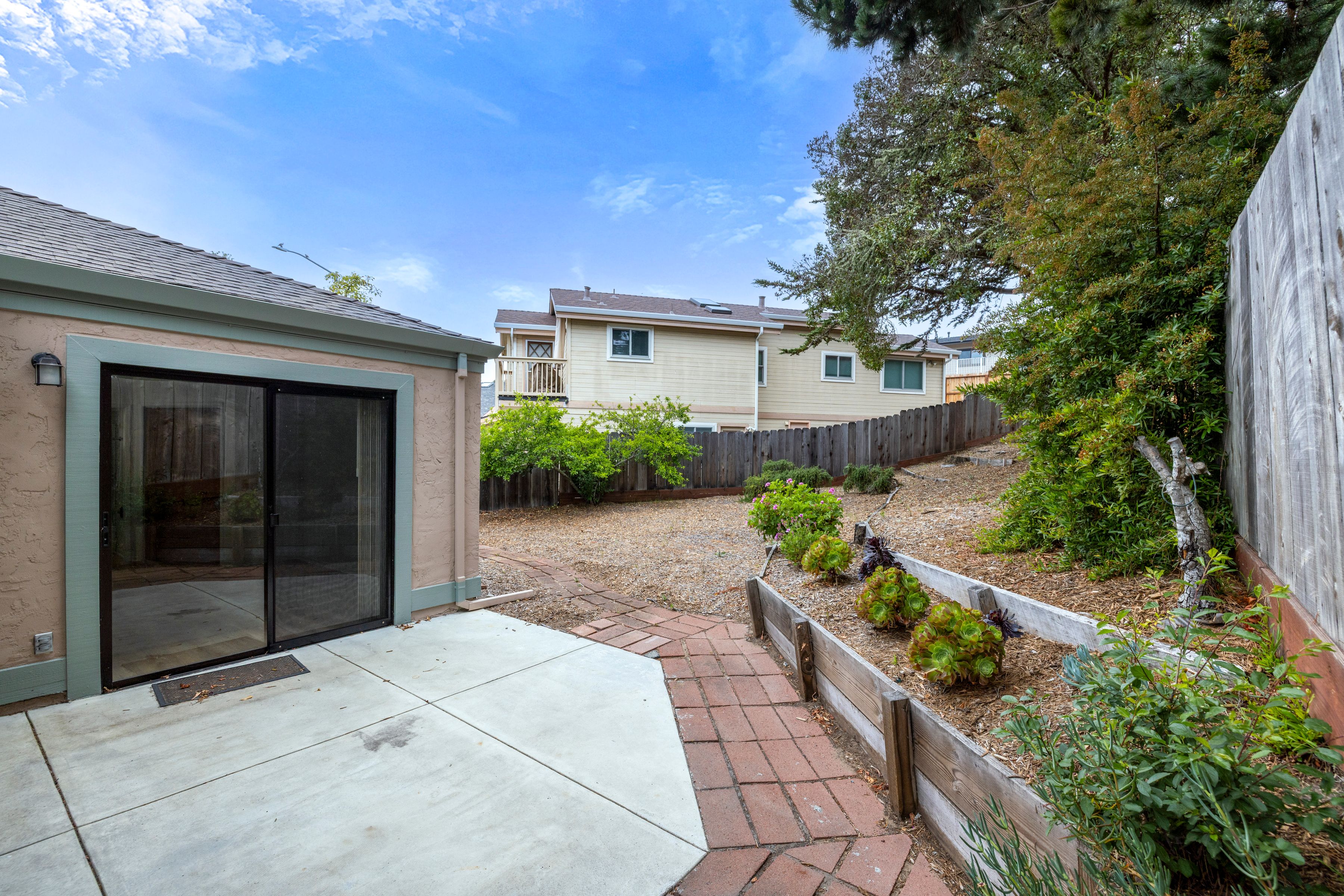  1140 Kimberly Court, Seaside - 物件實景