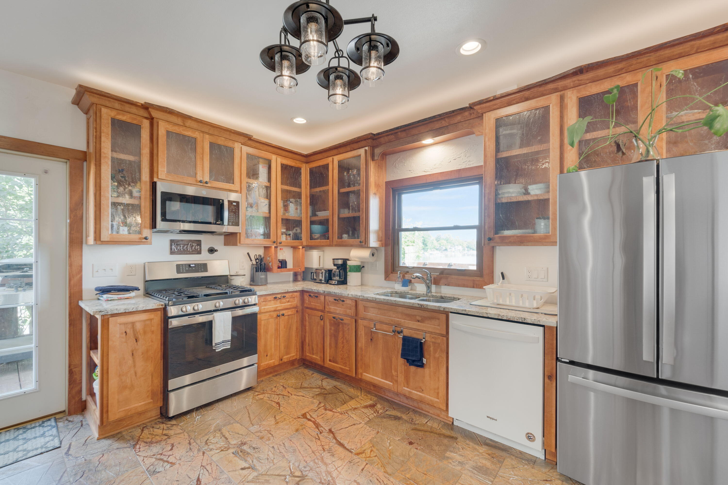 Burlington, Wisconsin, 53105, United States, 4 Bedrooms Bedrooms, ,3 BathroomsBathrooms,Residential,For Sale,1885300