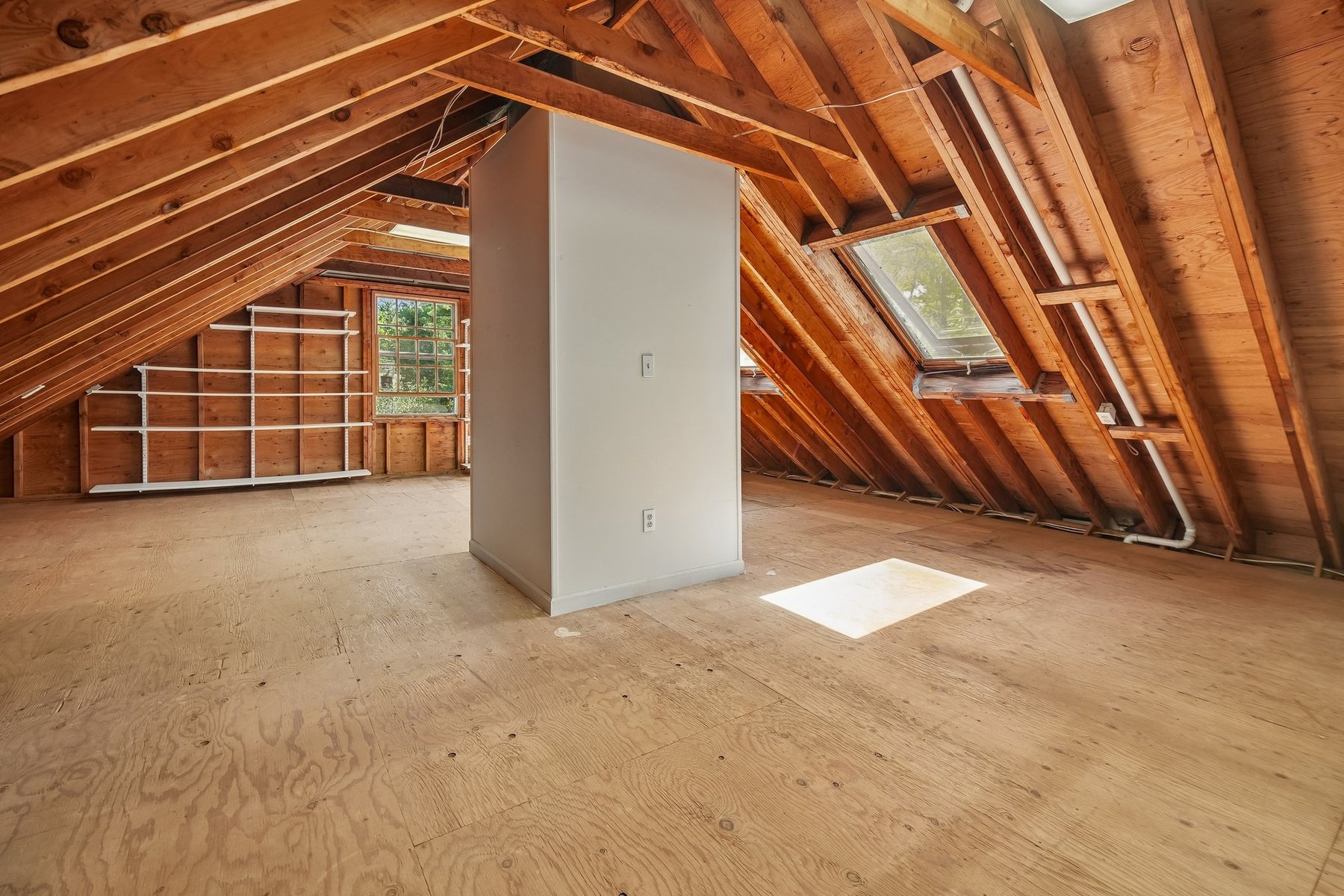  Beautifully Renovated Colonial is a Garden Lover