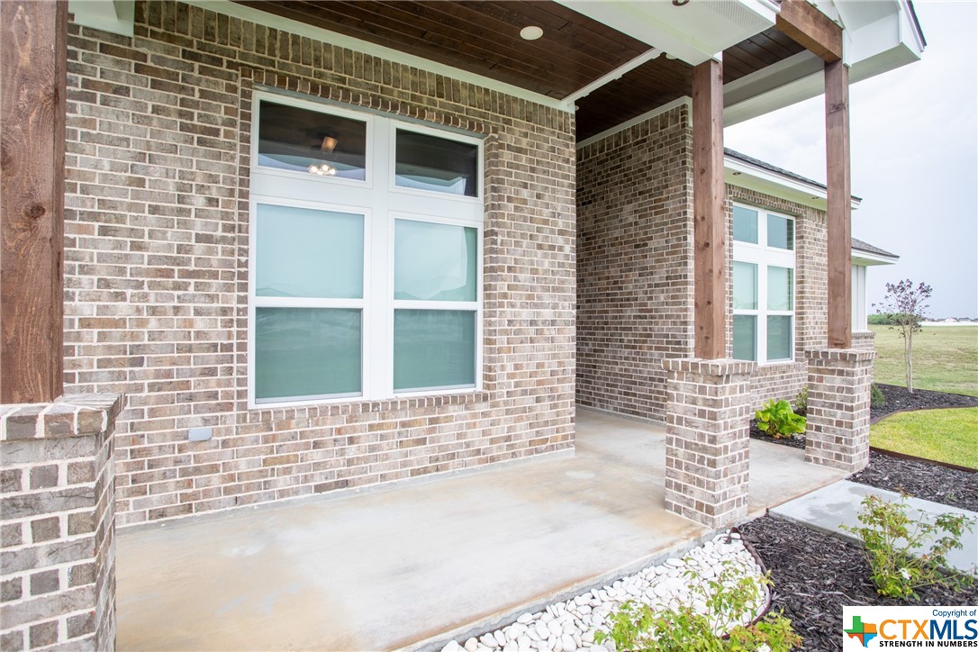Victoria, Texas, 77904, United States, 4 Bedrooms Bedrooms, ,4 BathroomsBathrooms,Residential,For Sale,1818575