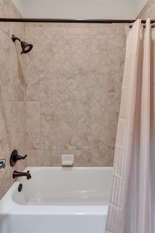 Fort Worth, Texas, 76108, United States, 4 Bedrooms Bedrooms, ,5 BathroomsBathrooms,Residential,For Sale,1892238