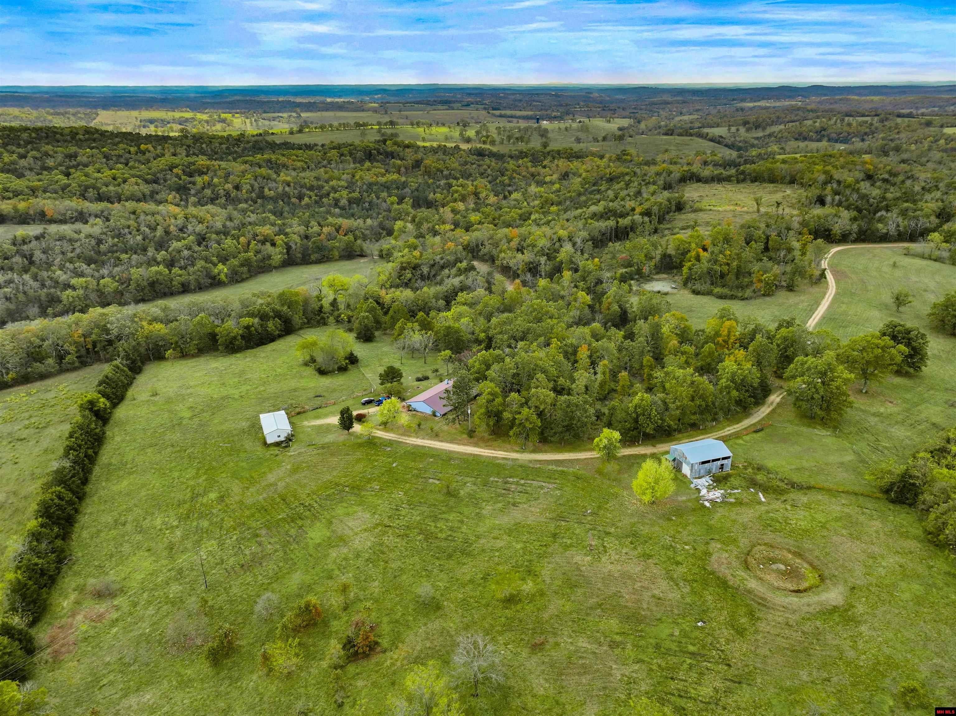 Theodosia, Missouri, 65761, United States, 3 Bedrooms Bedrooms, ,2 BathroomsBathrooms,Residential,For Sale,1986107