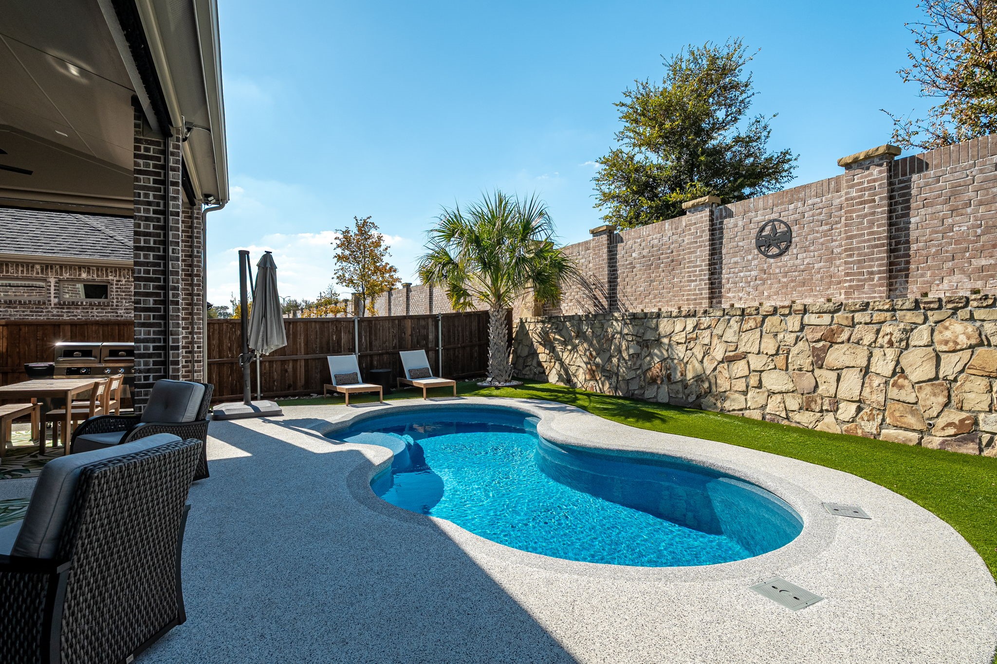 McKinney, Texas, 75071, United States, 4 Bedrooms Bedrooms, ,3 BathroomsBathrooms,Residential,For Sale,1992120