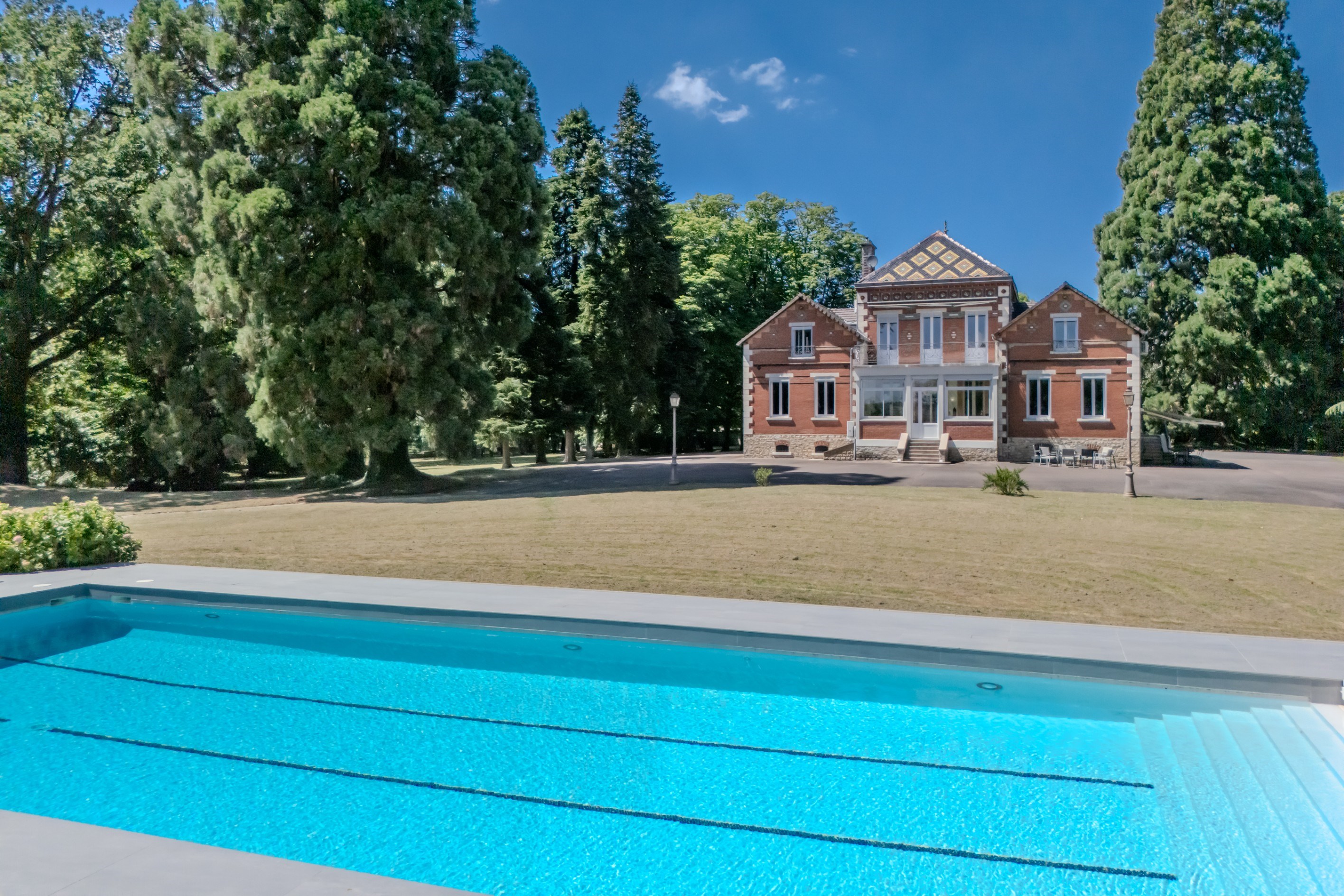  Burgundy-Exceptional historic property - 物件實景