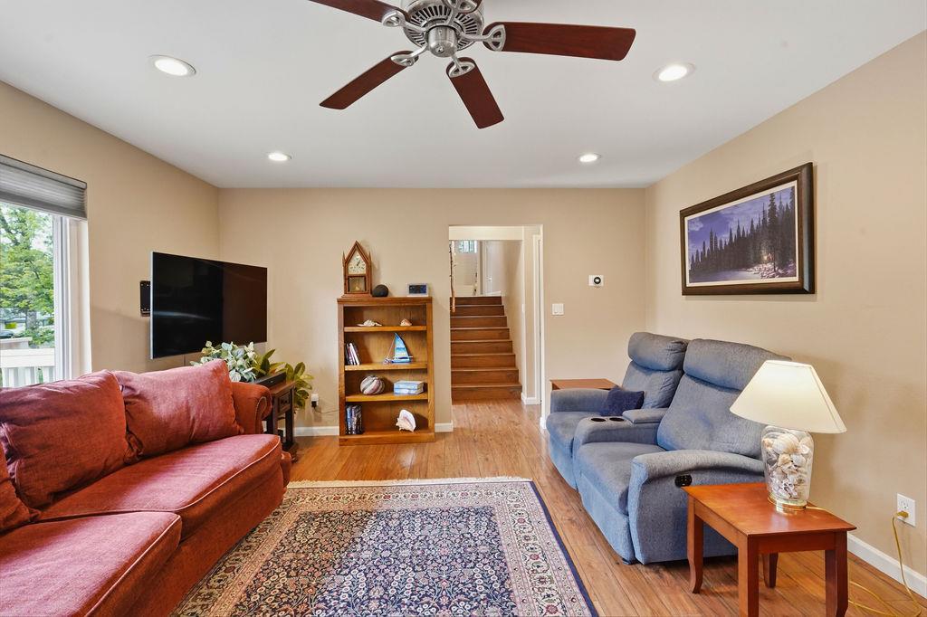 Auburn, California, 95602, United States, 3 Bedrooms Bedrooms, ,2 BathroomsBathrooms,Residential,For Sale,2048014