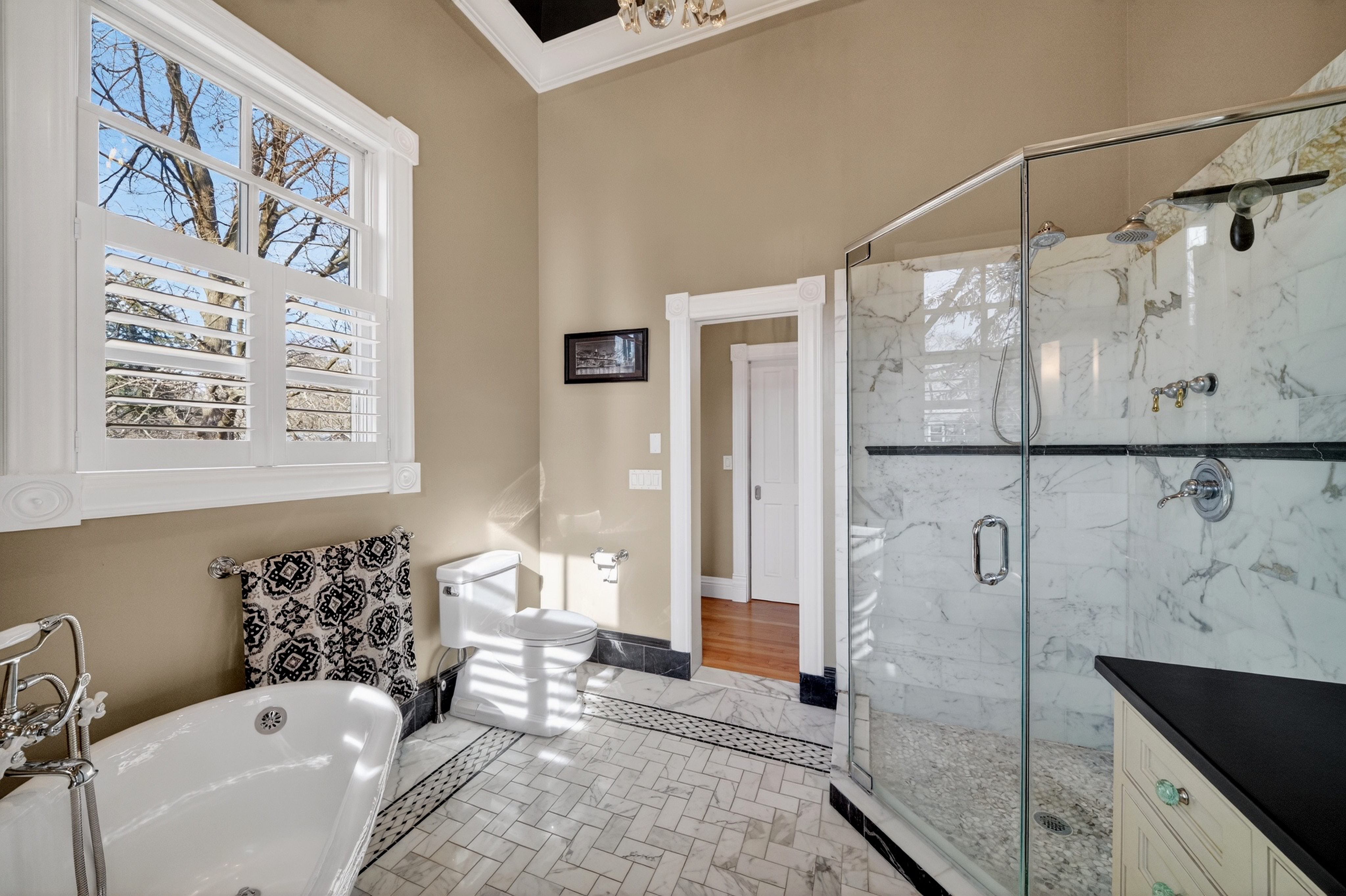  247 Broadway - 物件實景