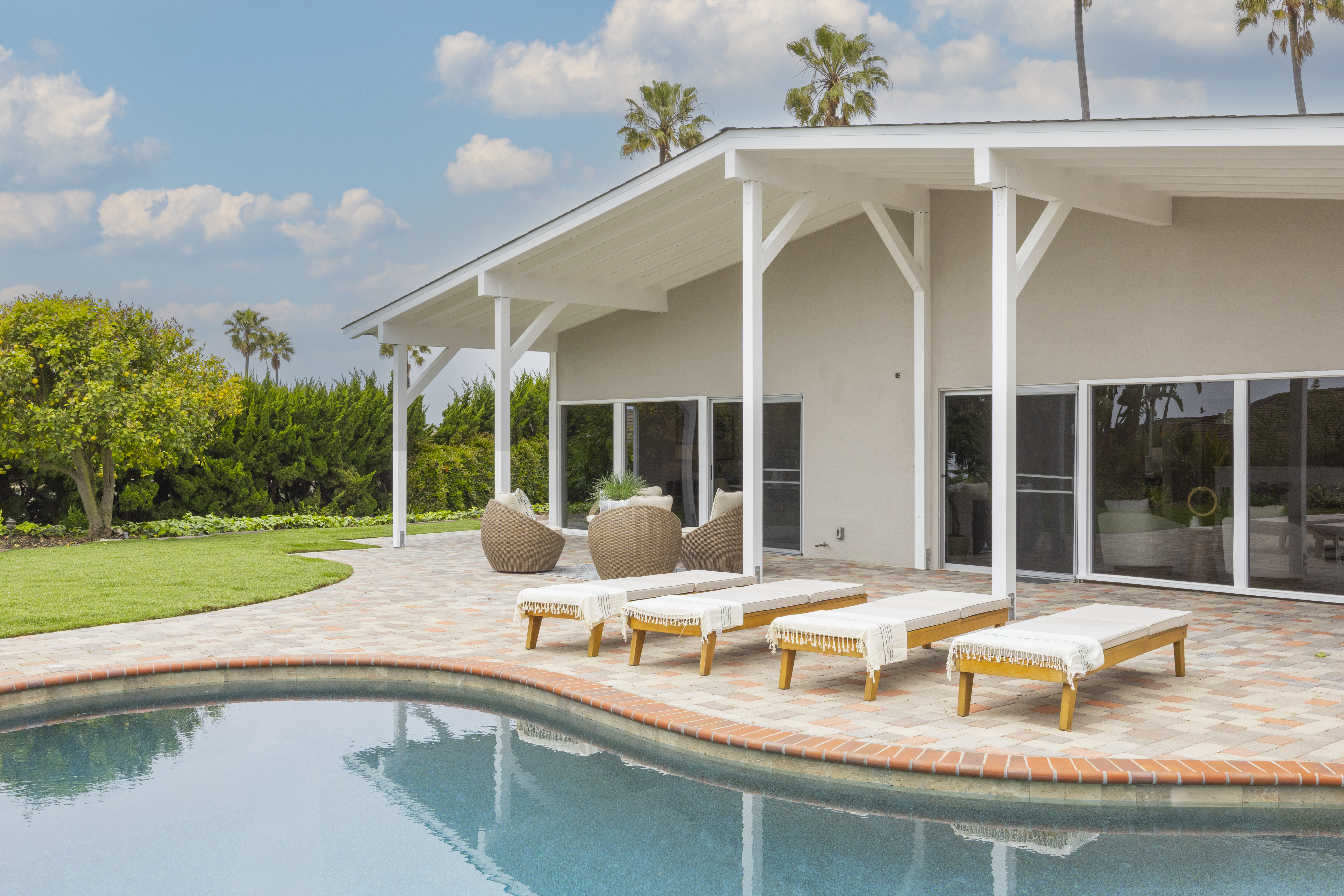 30214 Cartier Drive, Rancho Palos Verdes, CA 90275