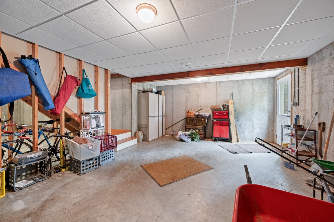 Bedford, Virginia, 24523, United States, 3 Bedrooms Bedrooms, ,3 BathroomsBathrooms,Residential,For Sale,1990224