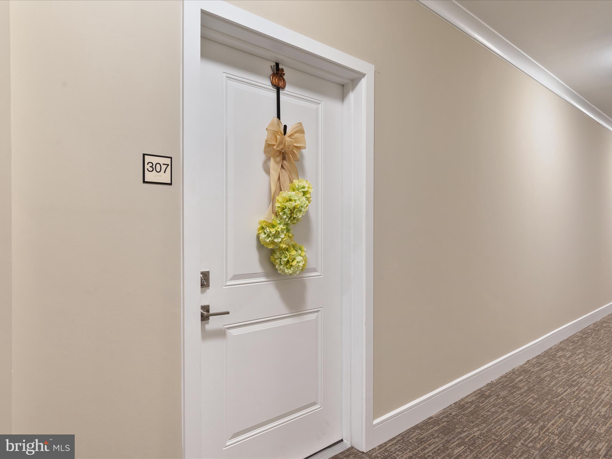 Ashburn, Virginia, 20148, United States, 3 Bedrooms Bedrooms, ,2 BathroomsBathrooms,Residential,For Sale,1980146