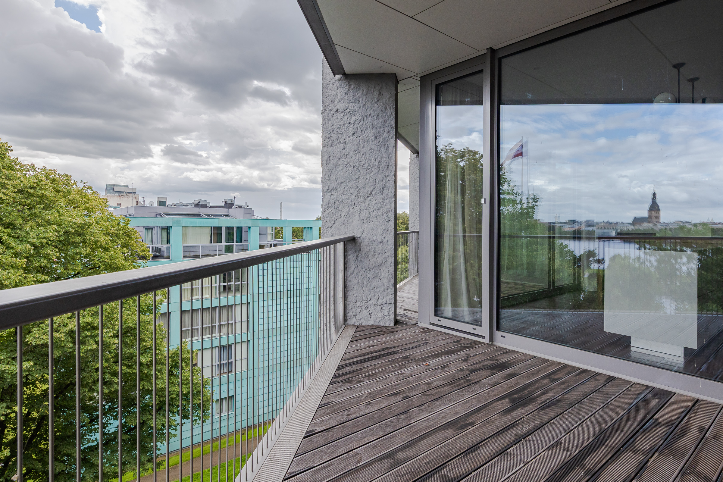  4 bedroom penthouse with panoramic view to the Old Riga. - 物件實景