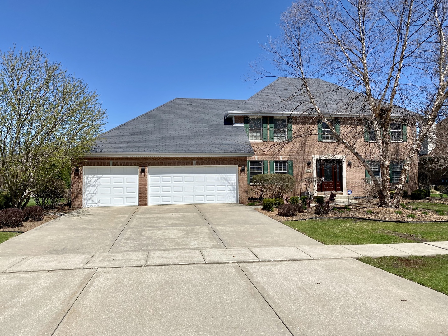 Frankfort, Illinois, 60423, United States, 5 Bedrooms Bedrooms, ,3 BathroomsBathrooms,Residential,For Sale,1923148