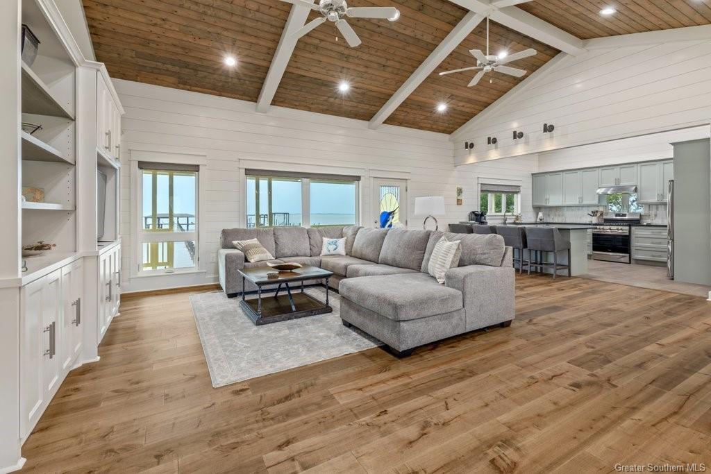 443 Miguel Street, Lake Charles, Louisiana, 70607, United States, 6 Bedrooms Bedrooms, ,6 BathroomsBathrooms,Residential,For Sale,443 Miguel Street,1068289