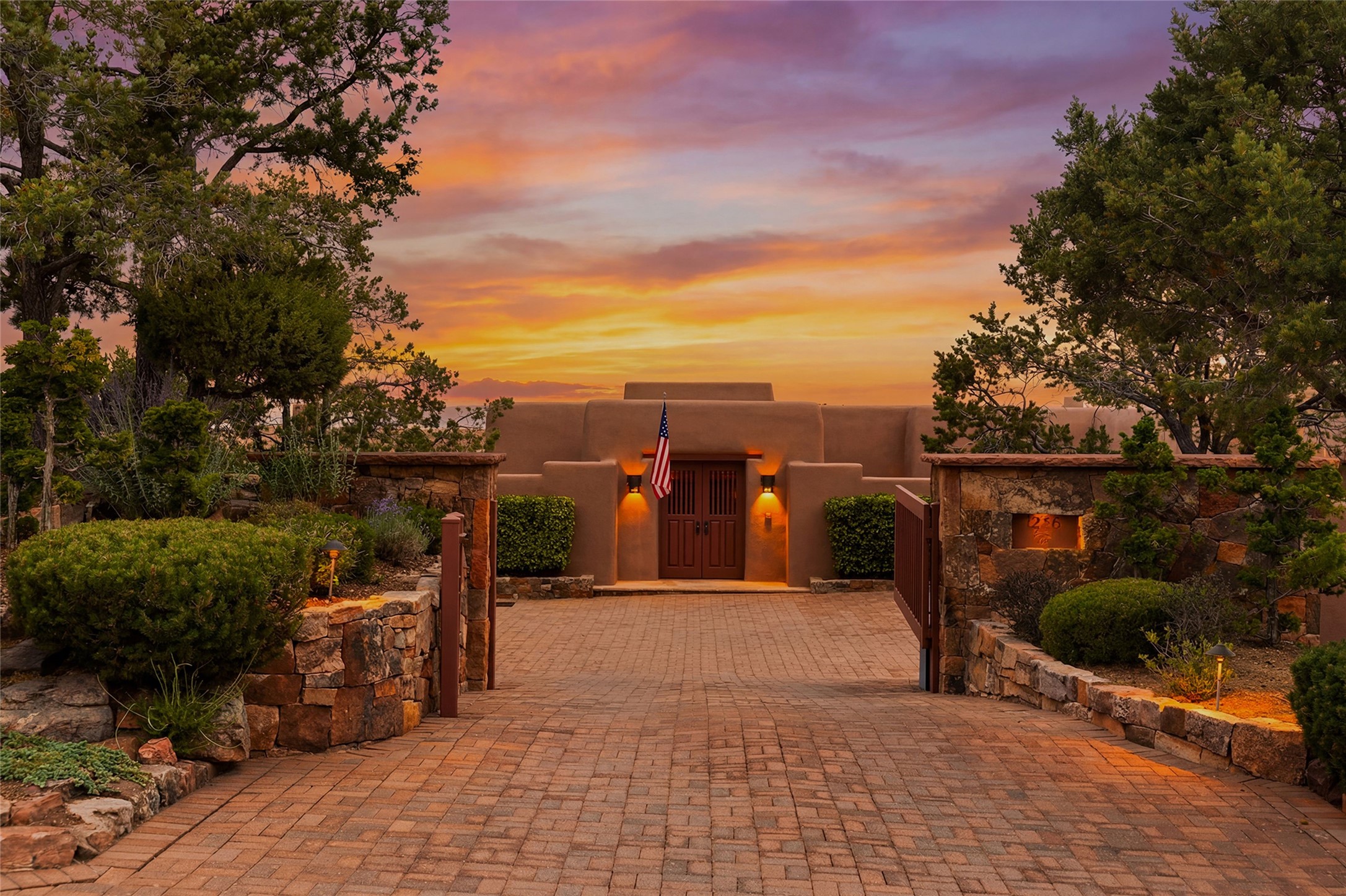  1236 N. Summit Drive - 物件實景