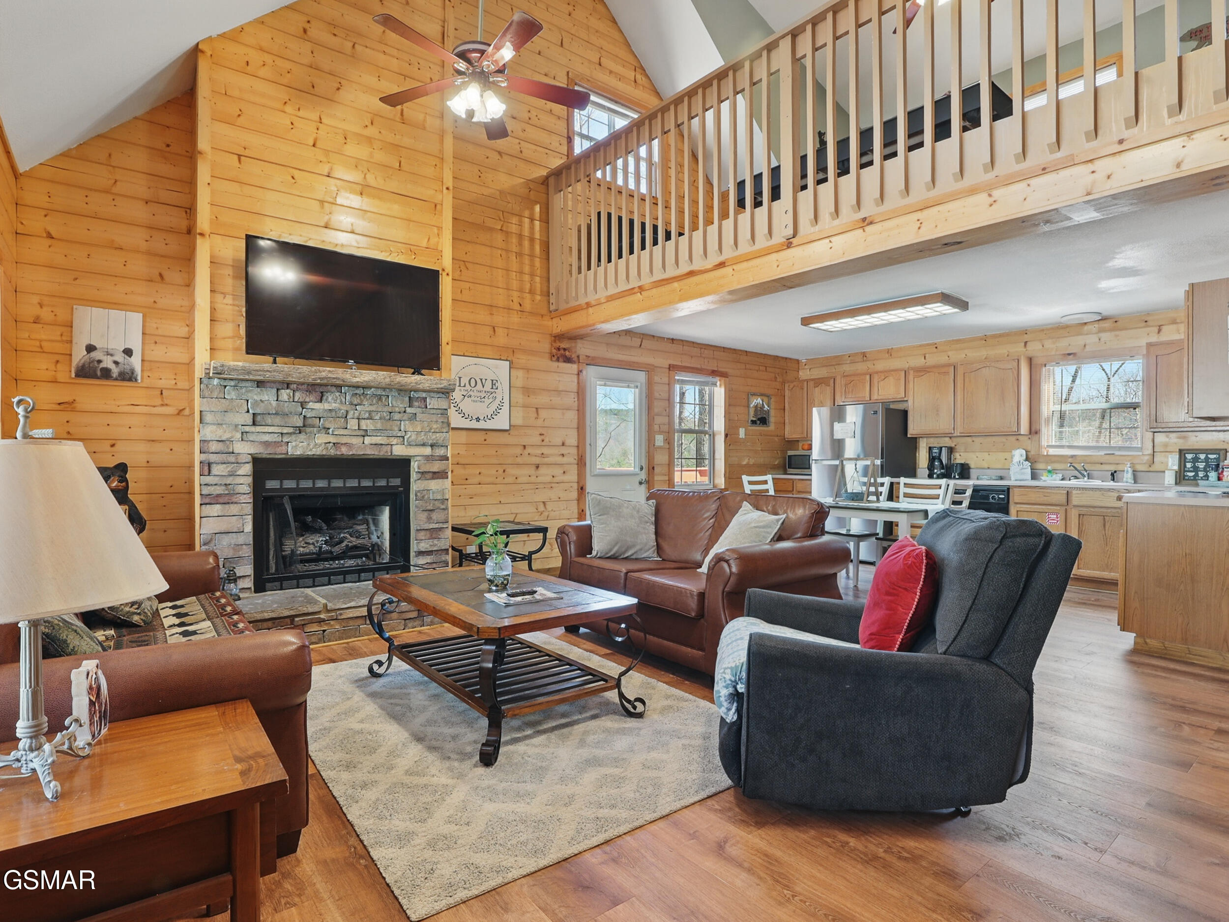 Sevierville, Tennessee, 37862, United States, 4 Bedrooms Bedrooms, ,4 BathroomsBathrooms,Residential,For Sale,1928757