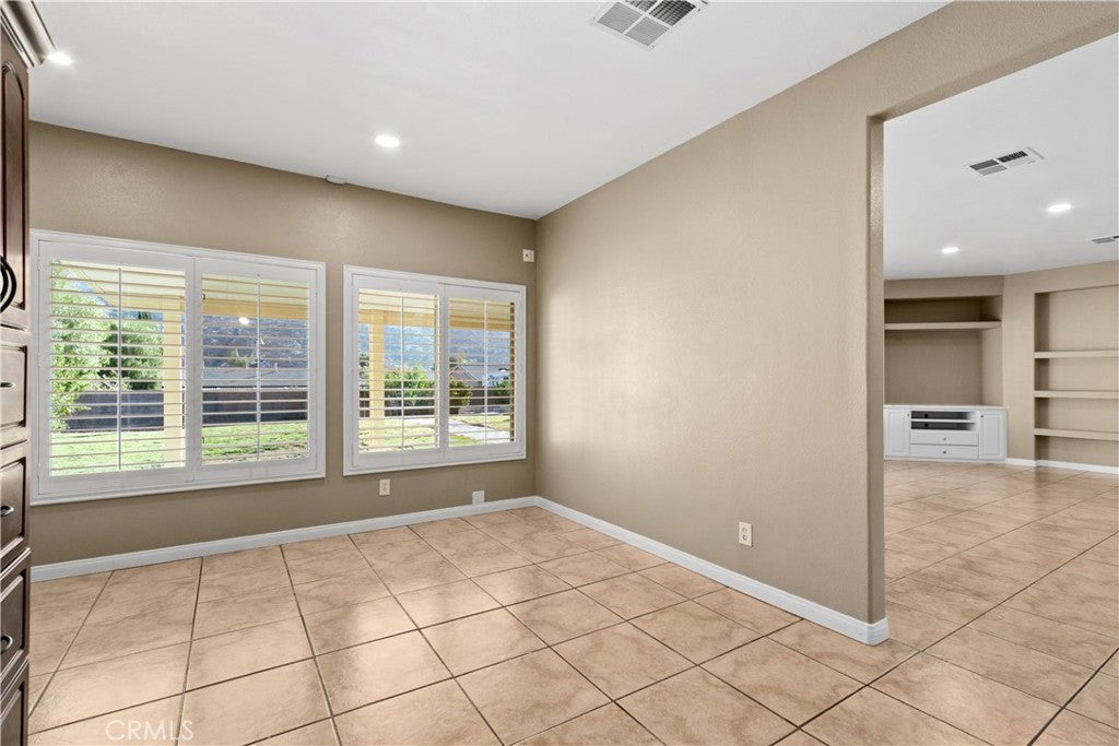 Banning, California, 92220, United States, 4 Bedrooms Bedrooms, ,3 BathroomsBathrooms,Residential,For Sale,1987366