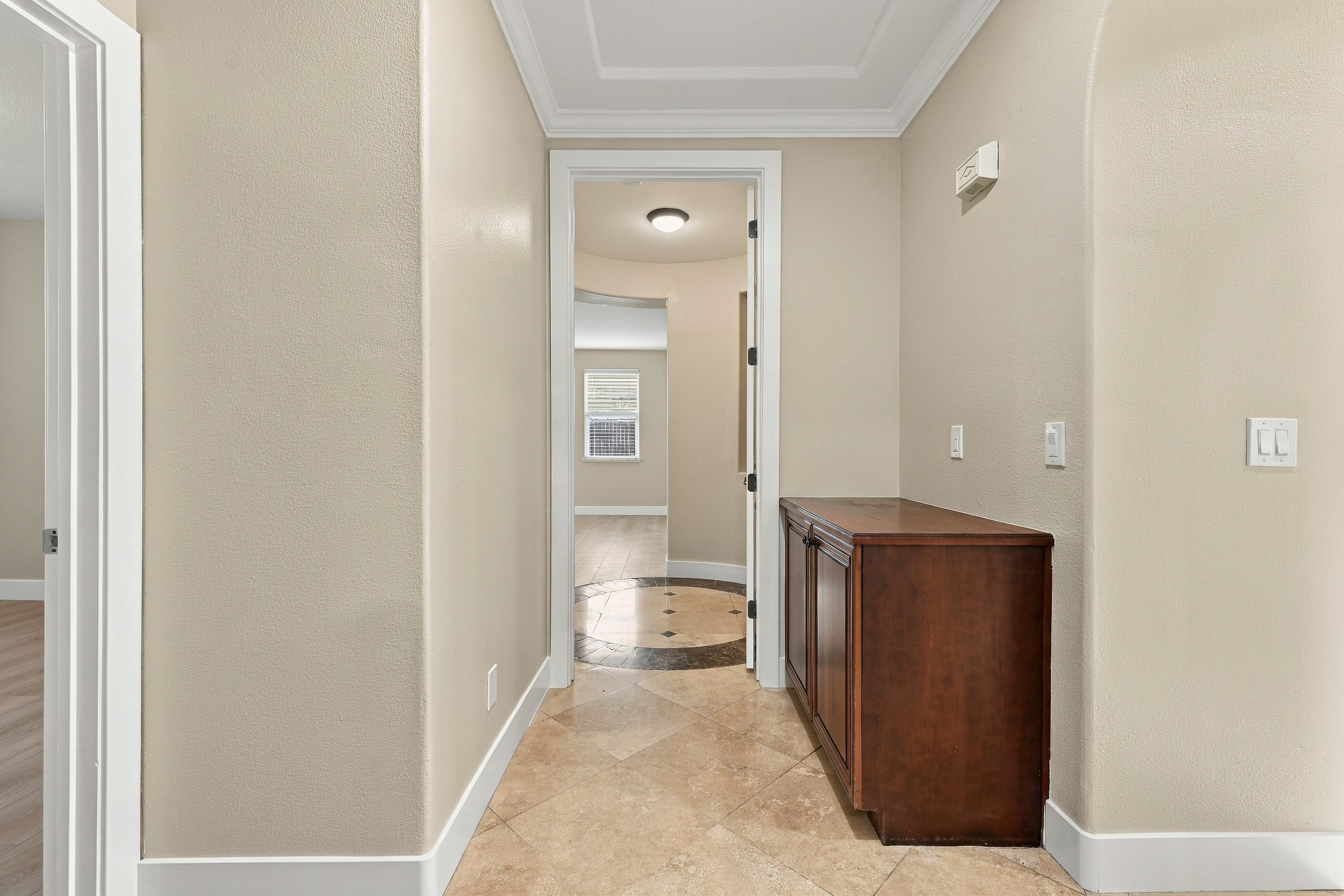 5602 Pop Becker Street, Sacramento, CA 95835 - 物件實景