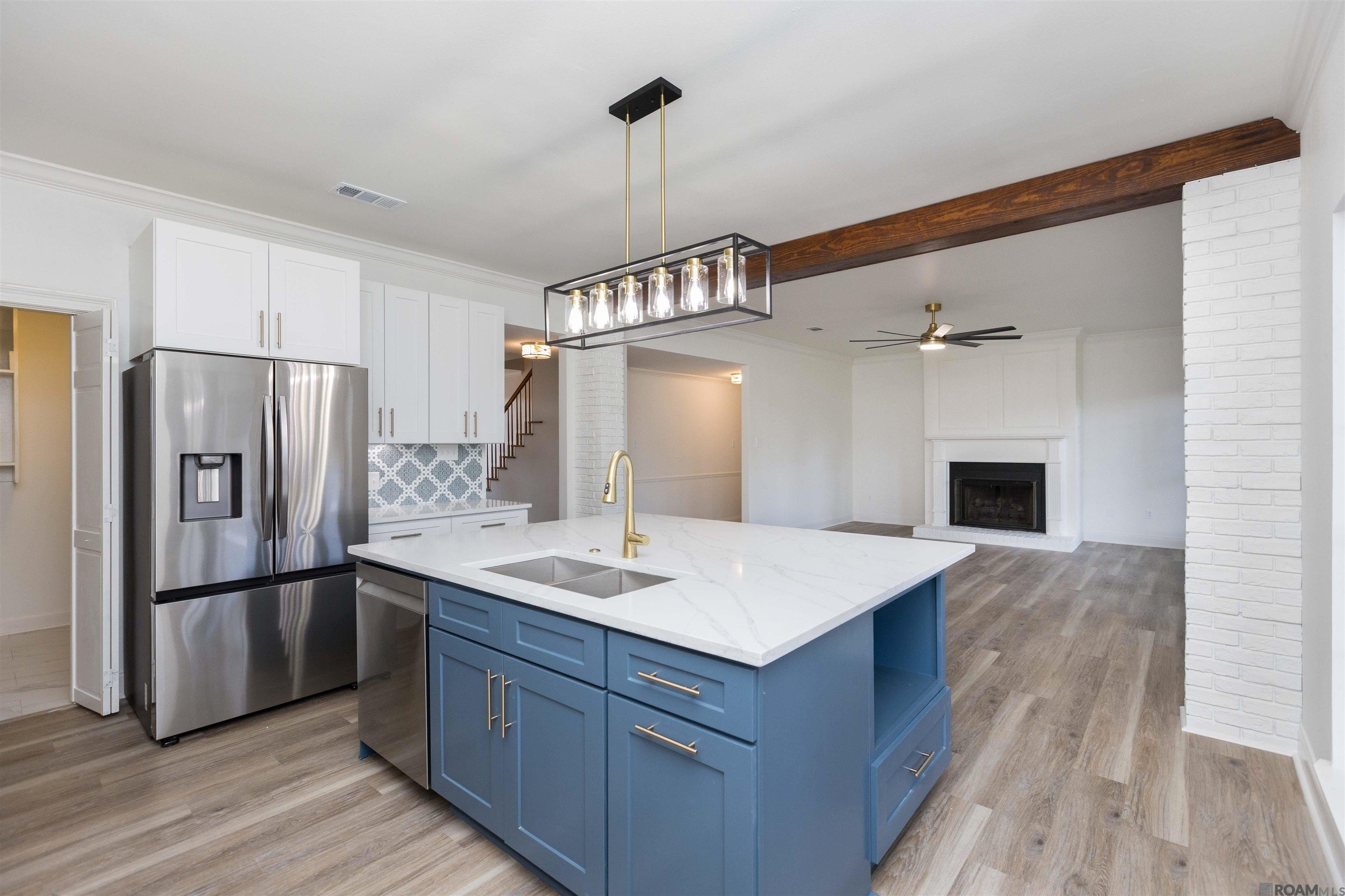 Baton Rouge, Louisiana, 70817, United States, 5 Bedrooms Bedrooms, ,4 BathroomsBathrooms,Residential,For Sale,1984389