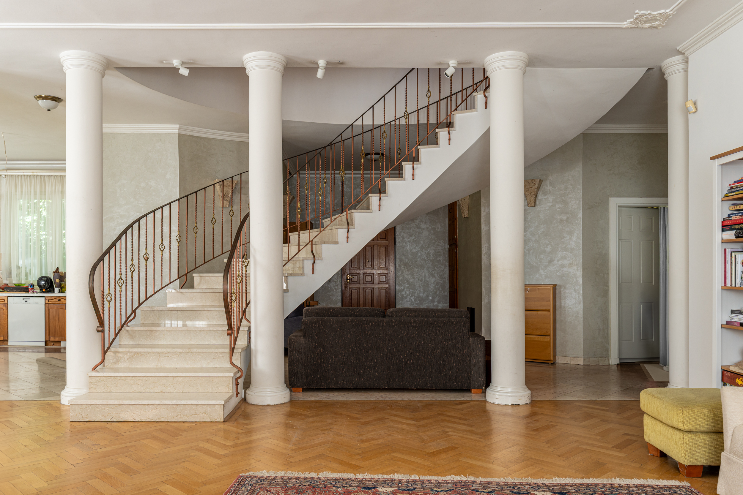  Timeless Villa Estate in the Heart of Buda - 物件實景
