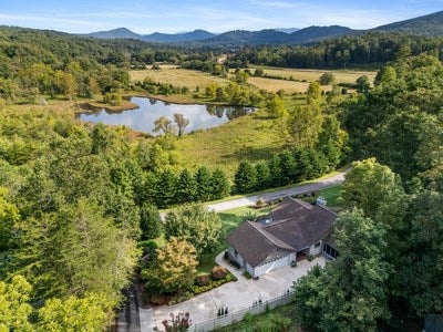 Young Harris, Georgia, 30582, United States, 2 Bedrooms Bedrooms, ,3 BathroomsBathrooms,Residential,For Sale,1940477