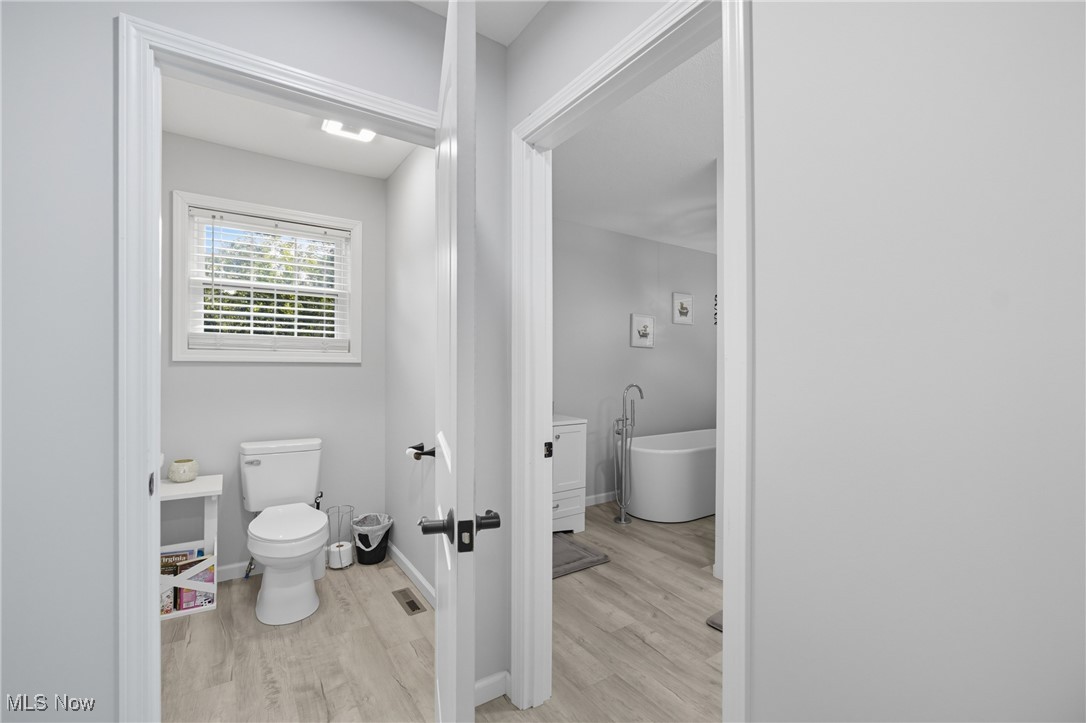 Washington, West Virginia, 26181, United States, 3 Bedrooms Bedrooms, ,3 BathroomsBathrooms,Residential,For Sale,1961068