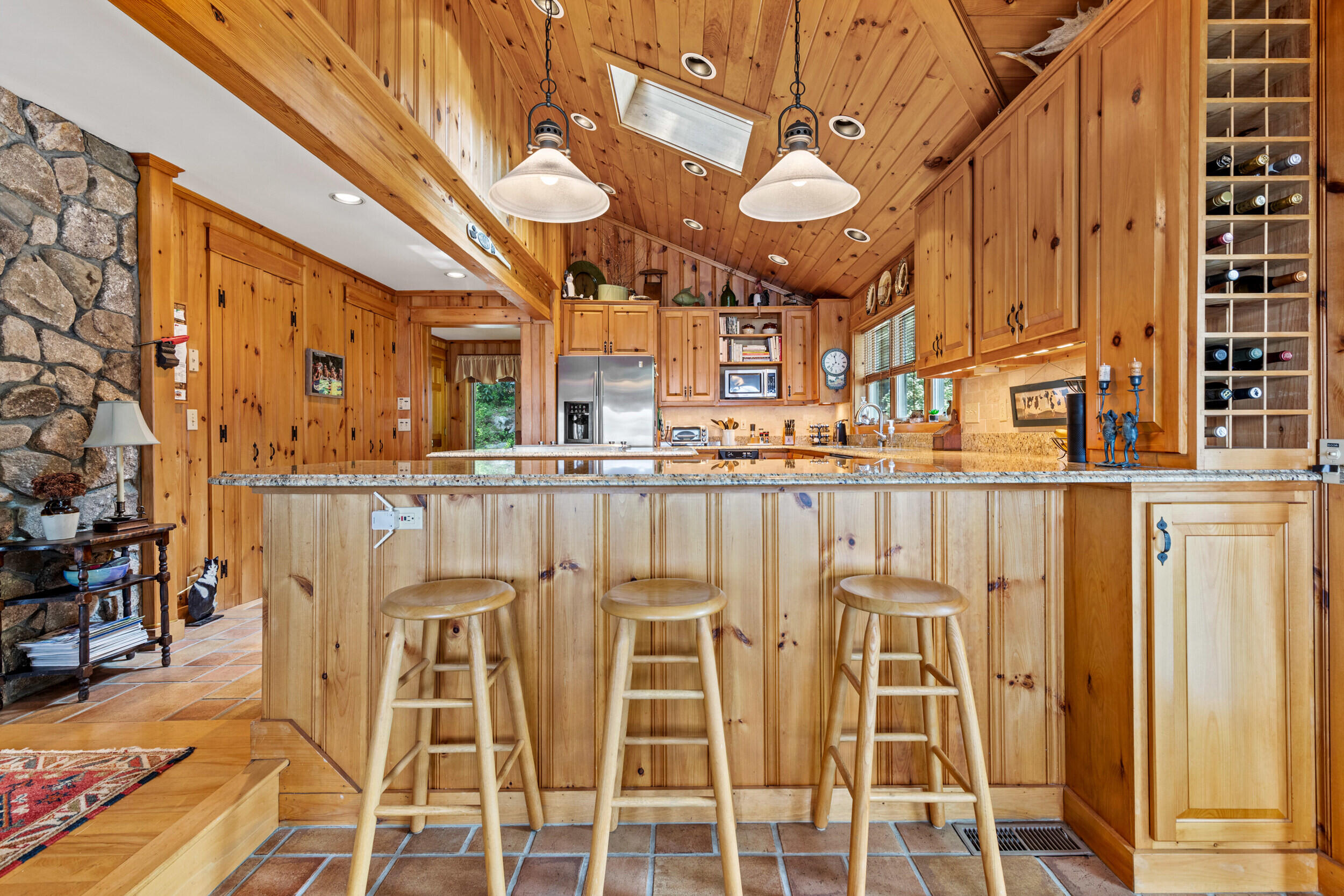 Raymond, Maine, 04071, United States, 4 Bedrooms Bedrooms, ,3 BathroomsBathrooms,Residential,For Sale,1974658